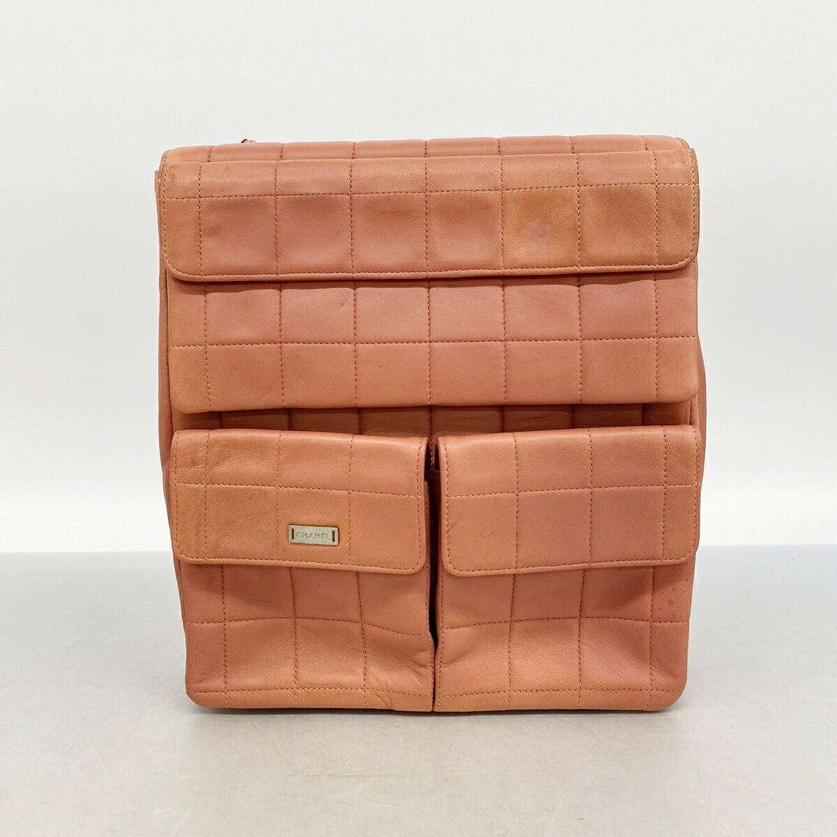 Chanel Coral Pink Leather Shoulder Bag (Pre-Owned)