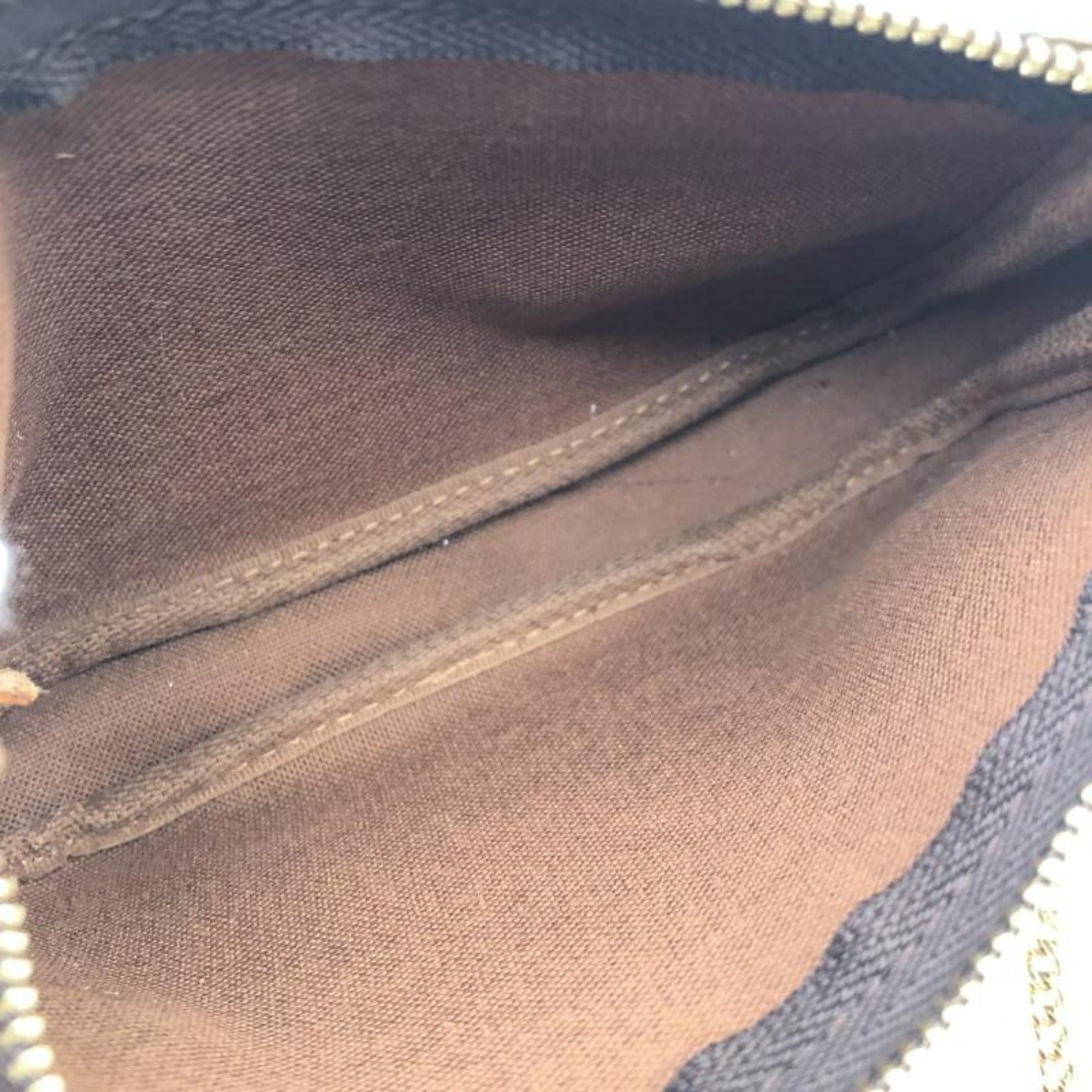 Louis Vuitton Monogram Monogram Monogram Pochette (Pre-Owned)