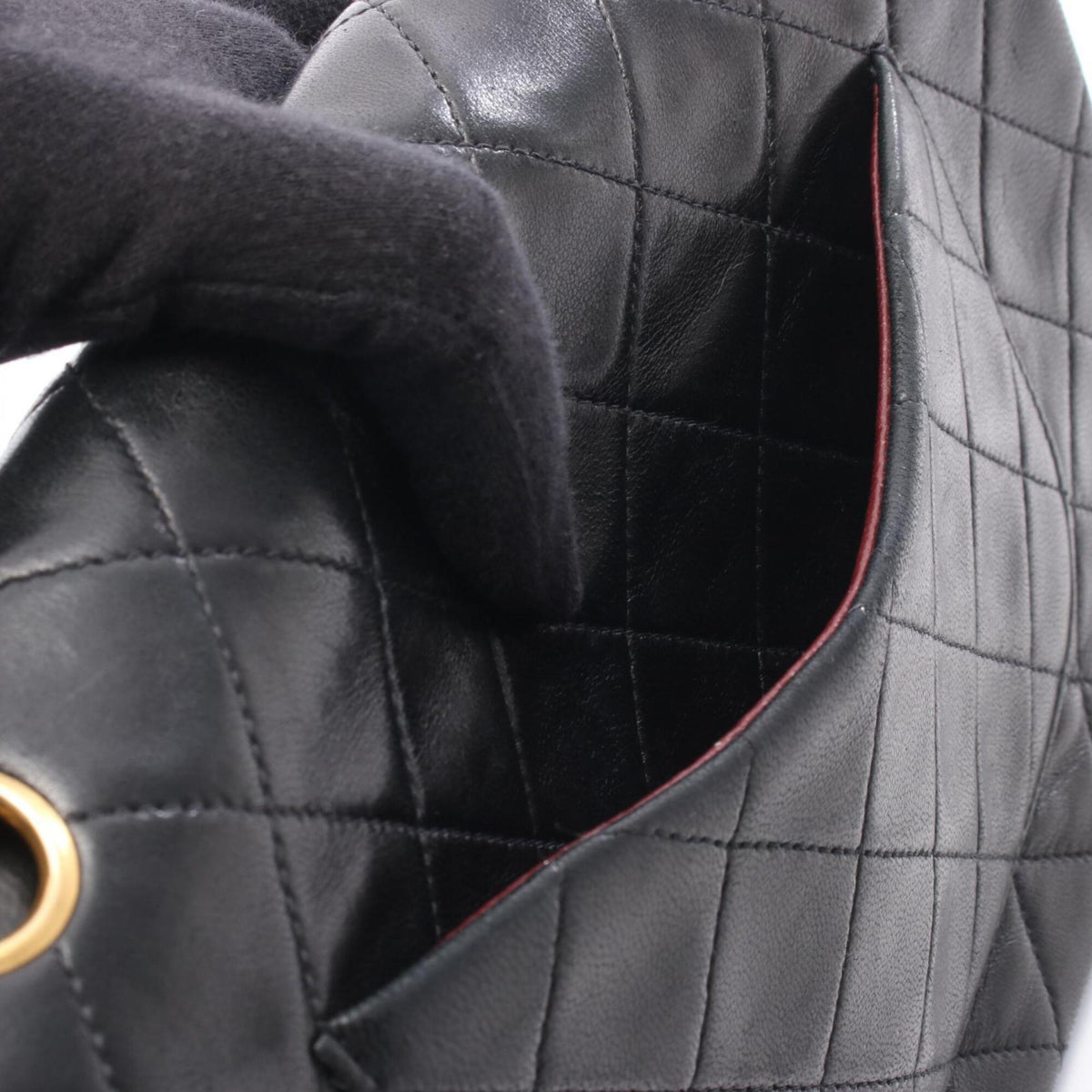 Chanel Black Leather Handbag Shoulder Bag (Pre-Owned)