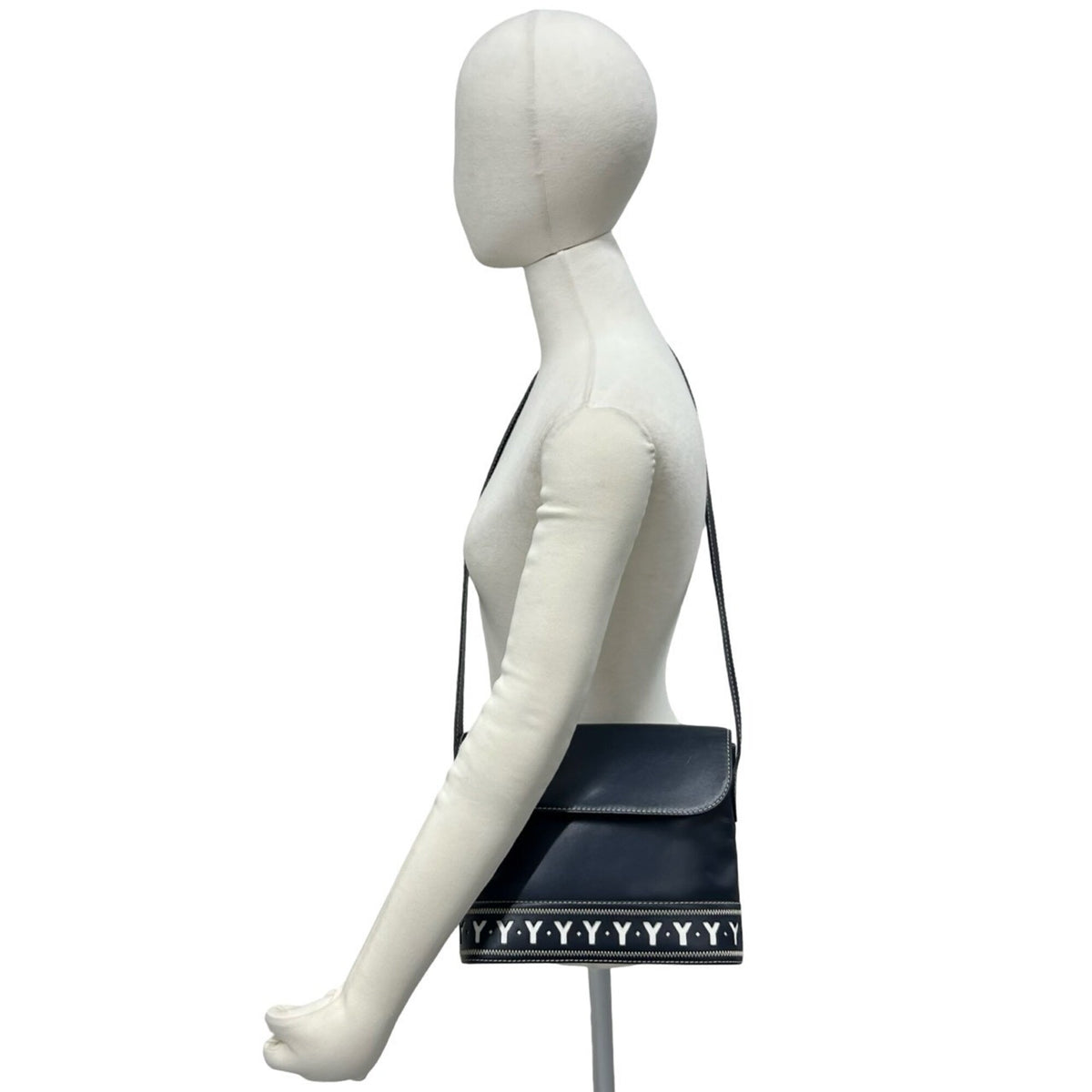 Yves Saint Laurent Navy Leather Shoulder Bag (Pre-Owned)