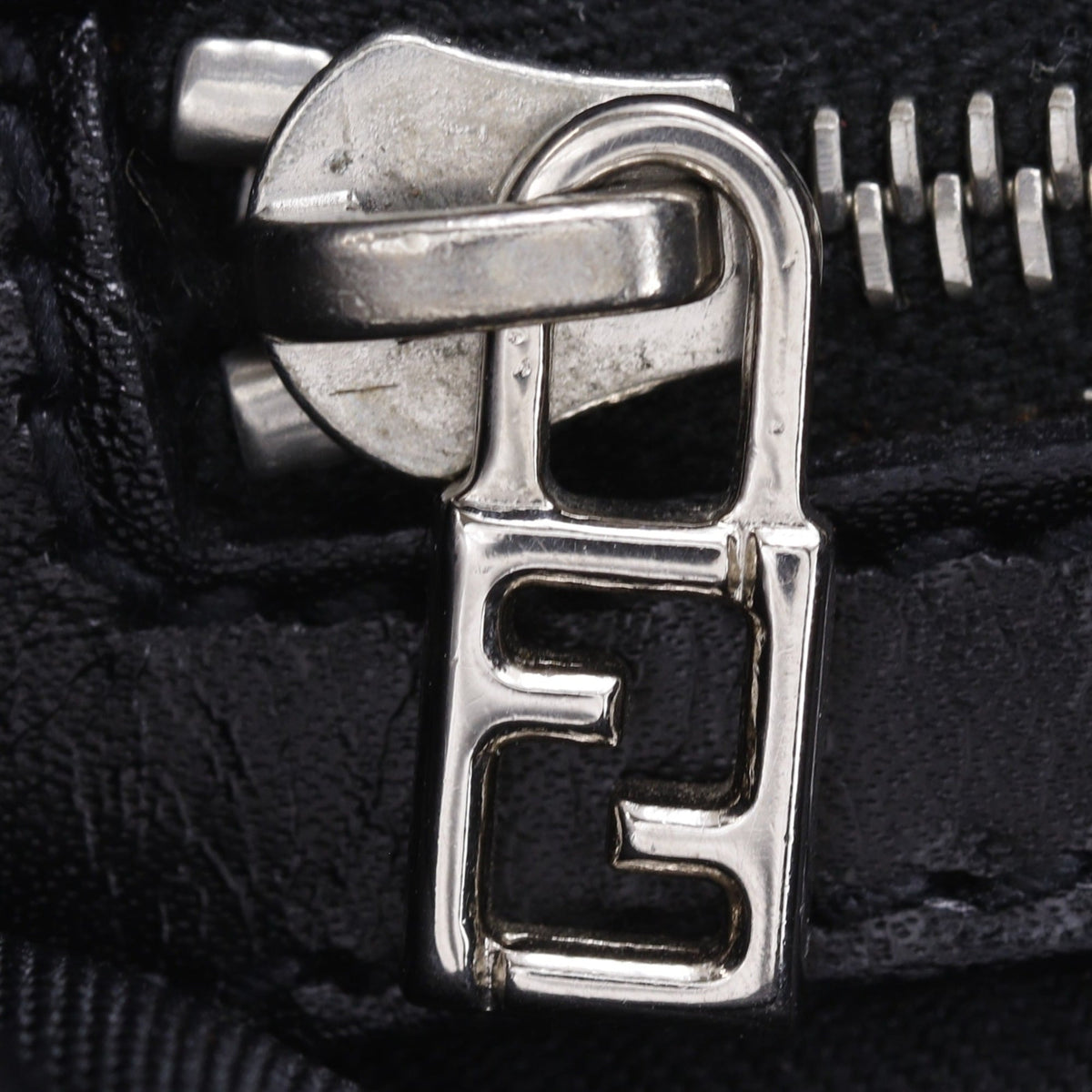 Fendi Black Nylon Tote Bag (Pre-Owned)