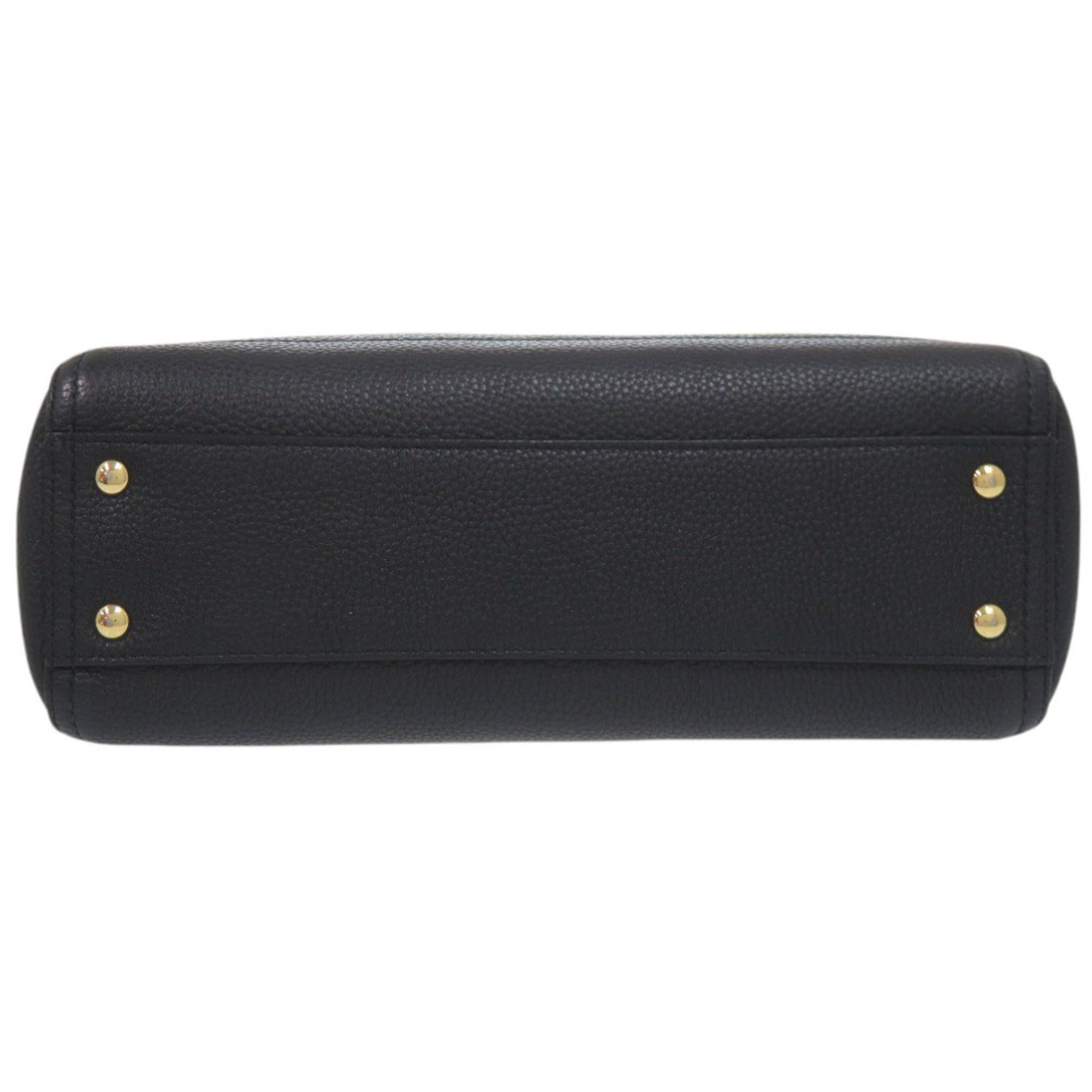 Salvatore Ferragamo Black Leather Shoulder Bag (Pre-Owned)