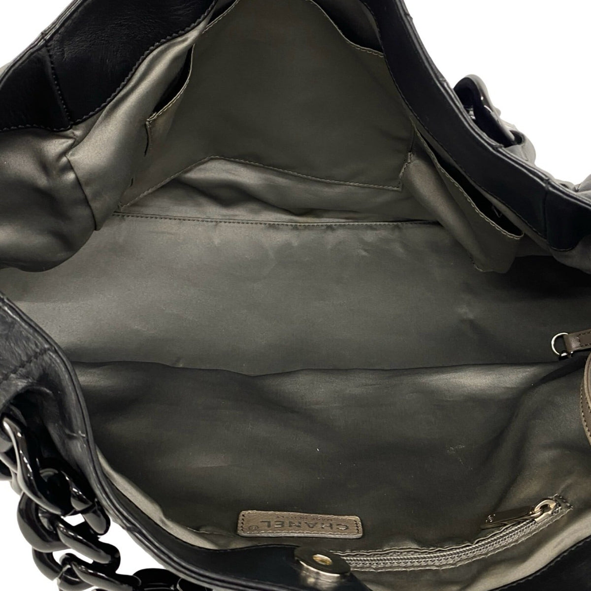 Chanel Black Leather Plastic Handbag Tote Bag (Pre-Owned)