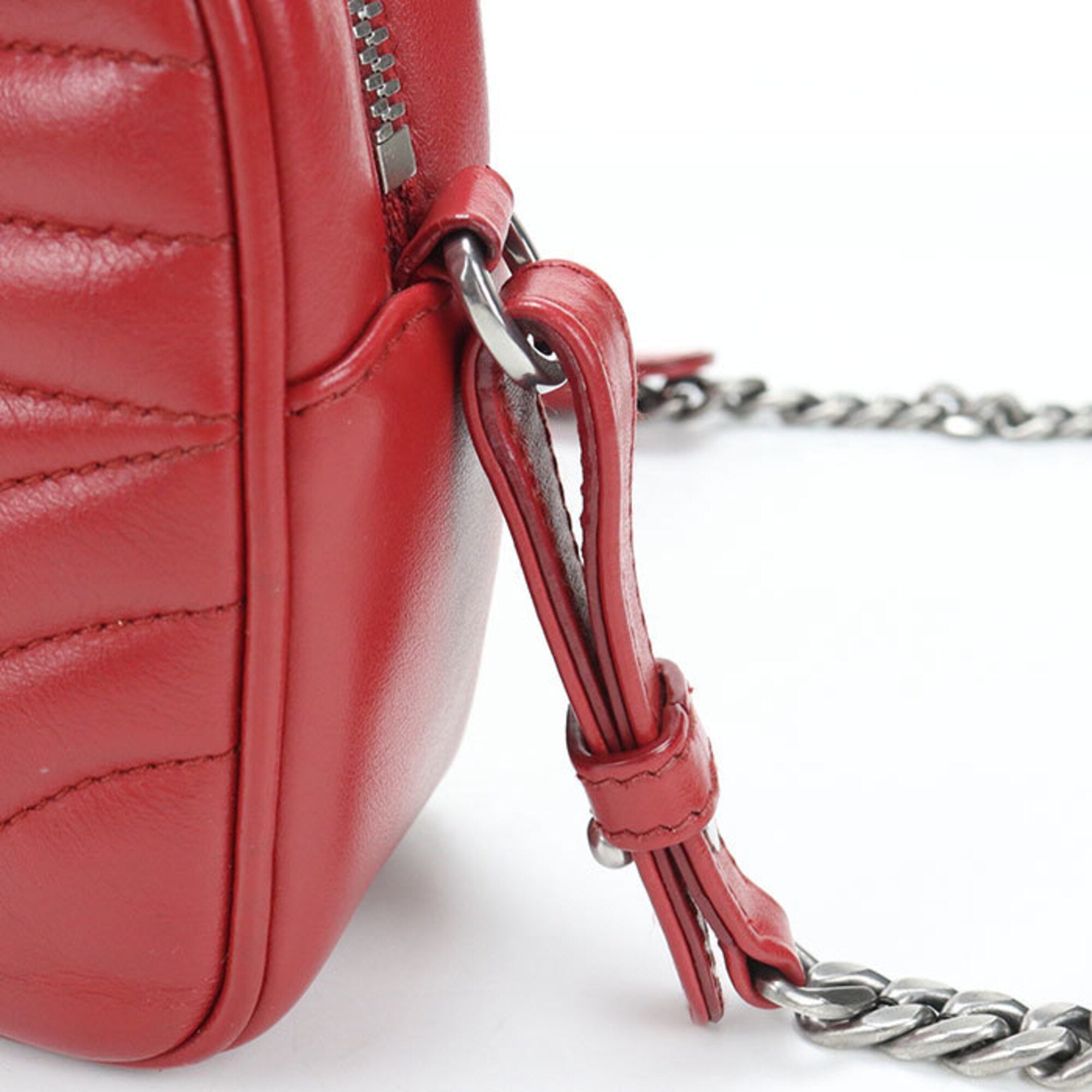 Prada Red Color Leather Shoulder Bag (Pre-Owned)