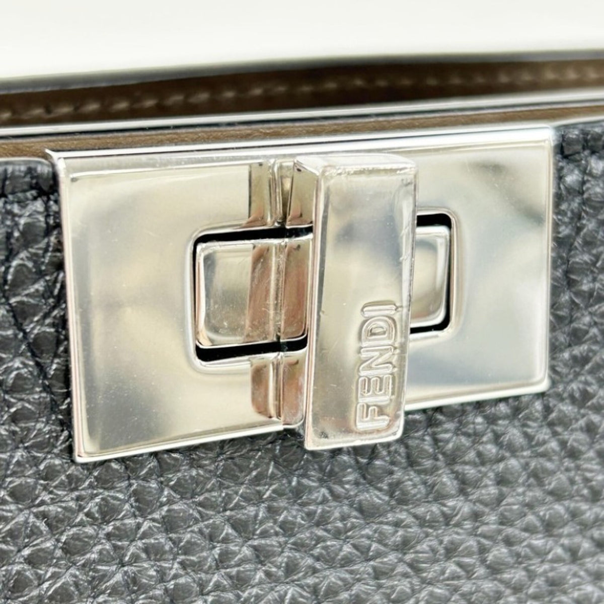 Fendi Selleria Black Leather Handbag Shoulder Bag (Pre-Owned)