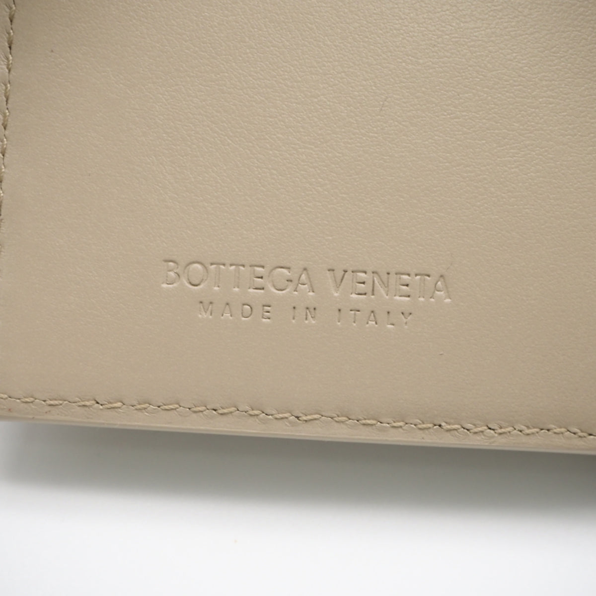 Bottega Veneta Intrecciato Beige Leather Wallet (Bi-Fold) (Pre-Owned)