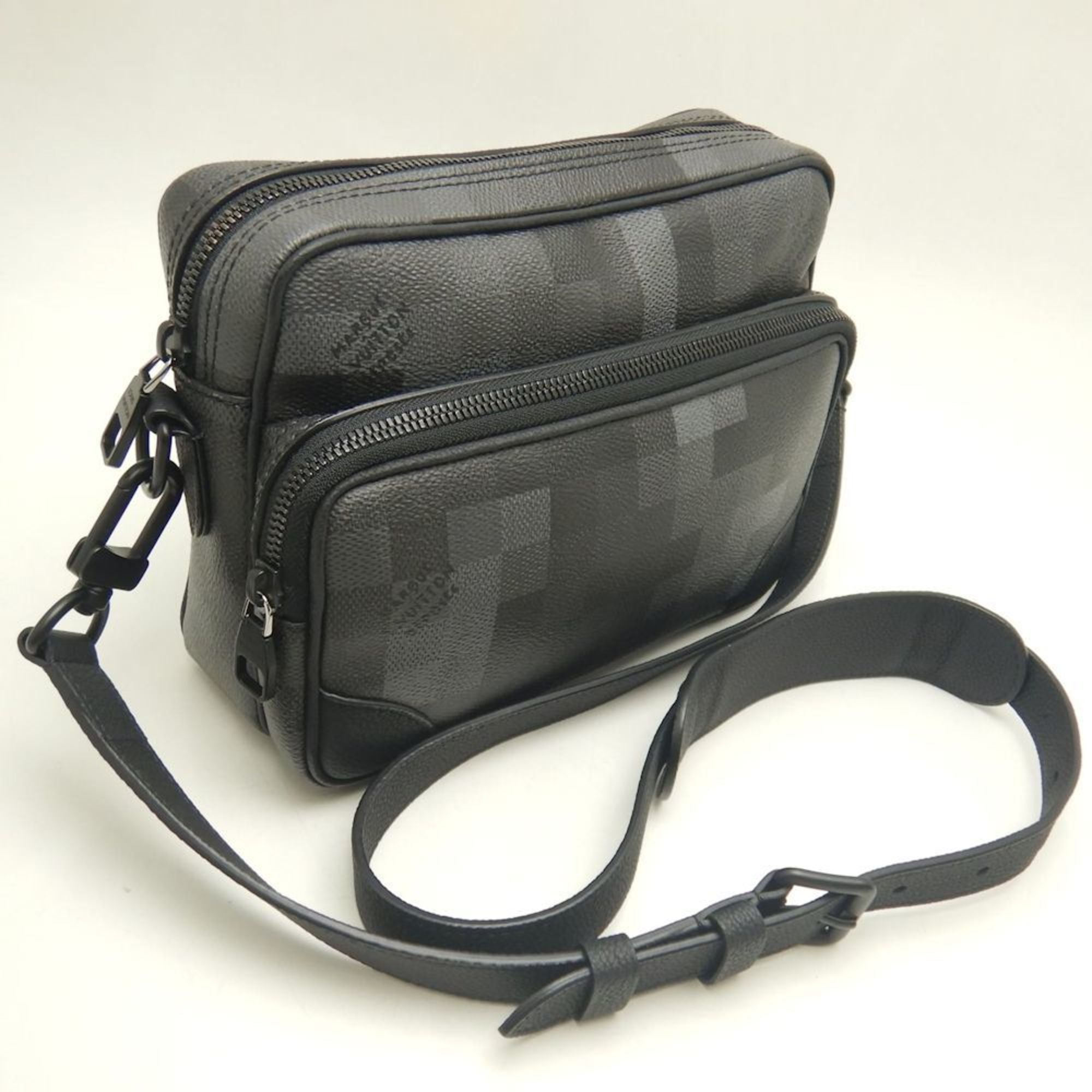 Louis Vuitton Black Noir Pvc Shoulder Bag (Pre-Owned)