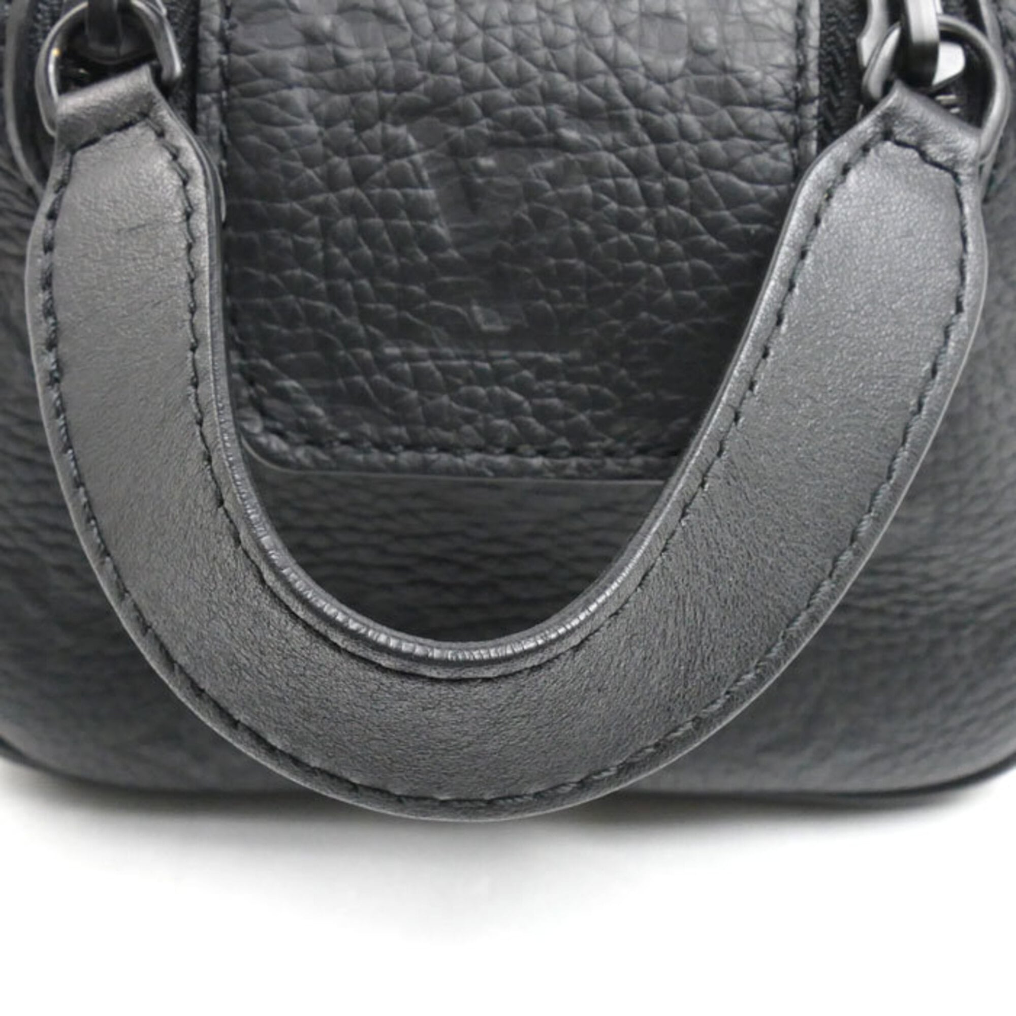 Louis Vuitton Noir Monogram Clutch Bag (Pre-Owned)