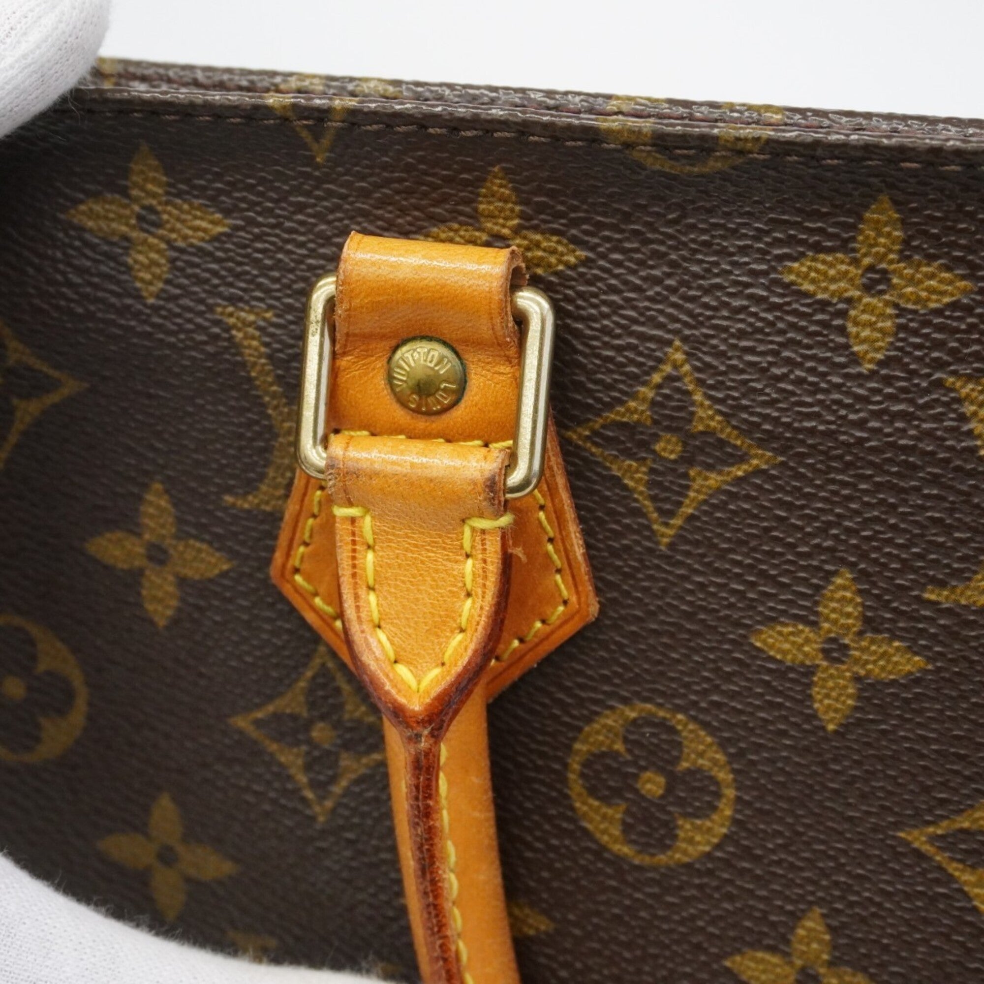 Louis Vuitton Brown Tote Bag (Pre-Owned)