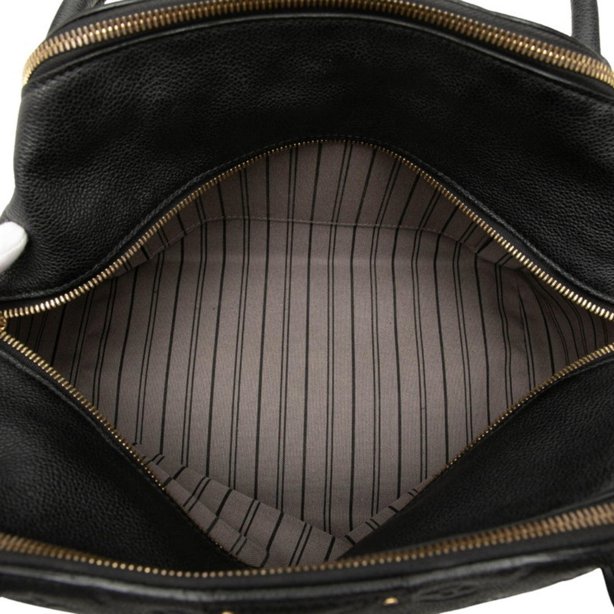 Louis Vuitton Black Noir Leather Handbag (Pre-Owned)