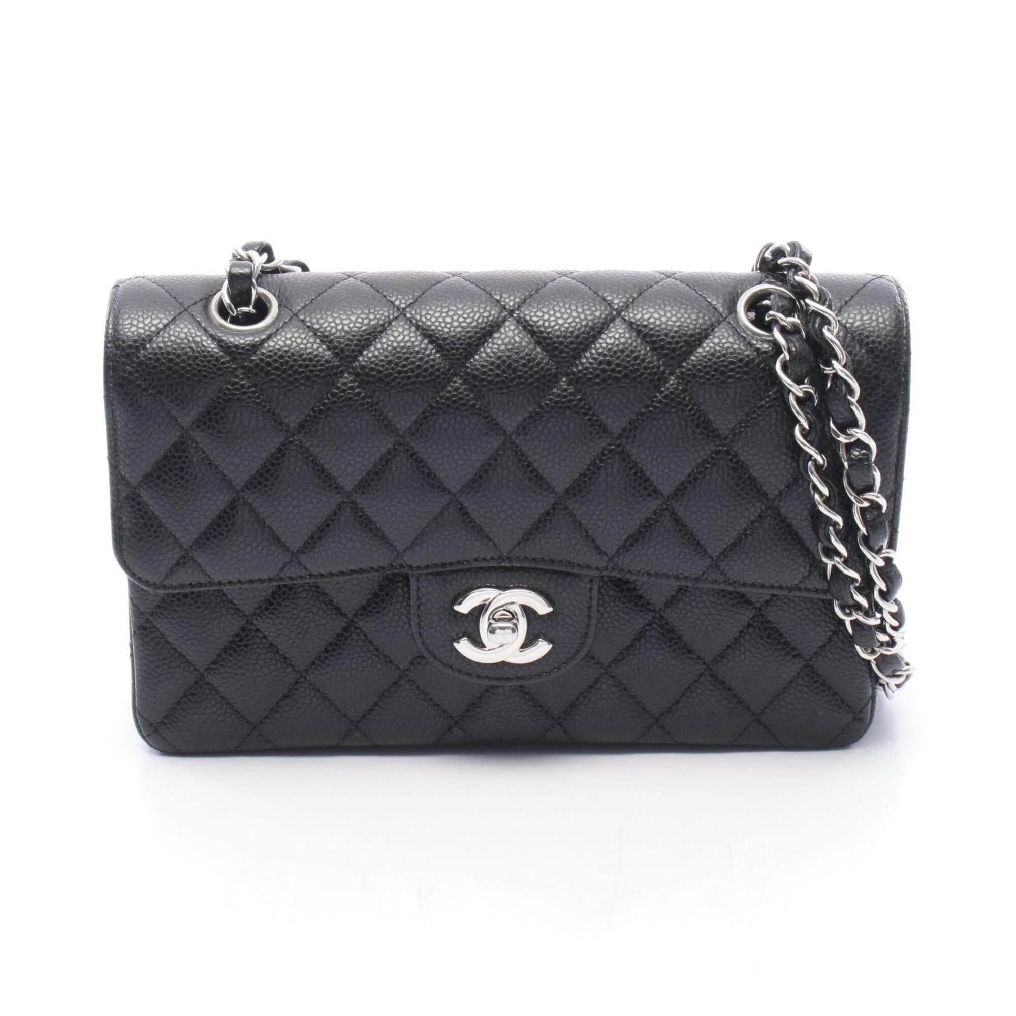 Chanel Black Grained Calfskin Handbag Shoulder Bag (Pre-Owned)