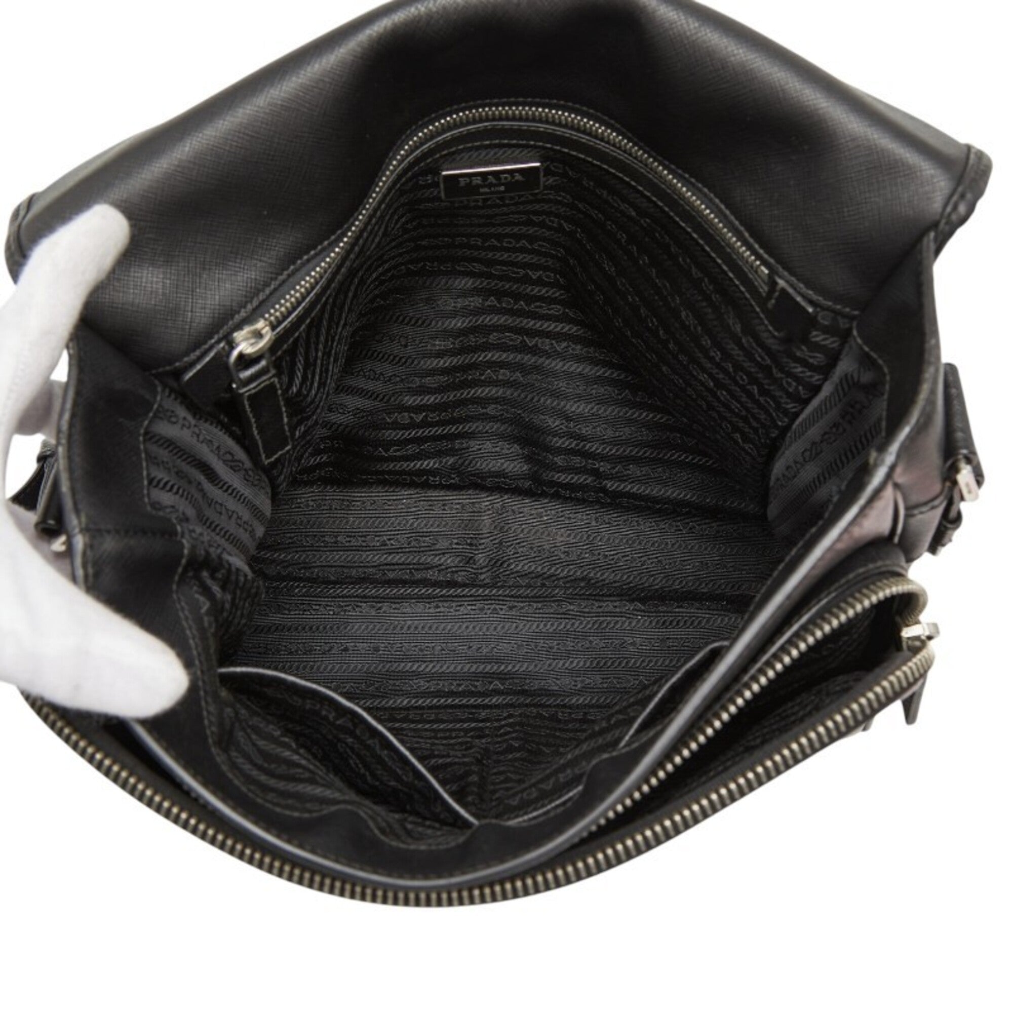 Prada Black Leather Messenger Bag Shoulder Bag (Pre-Owned)