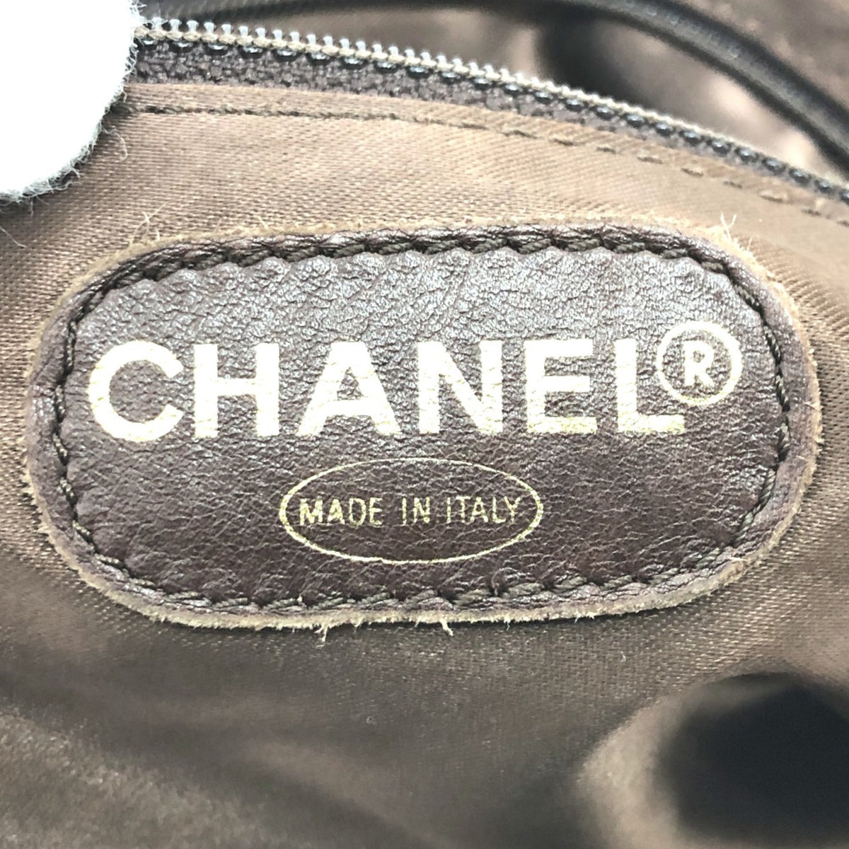 Chanel Brown Leather Tote Bag (Pre-Owned)