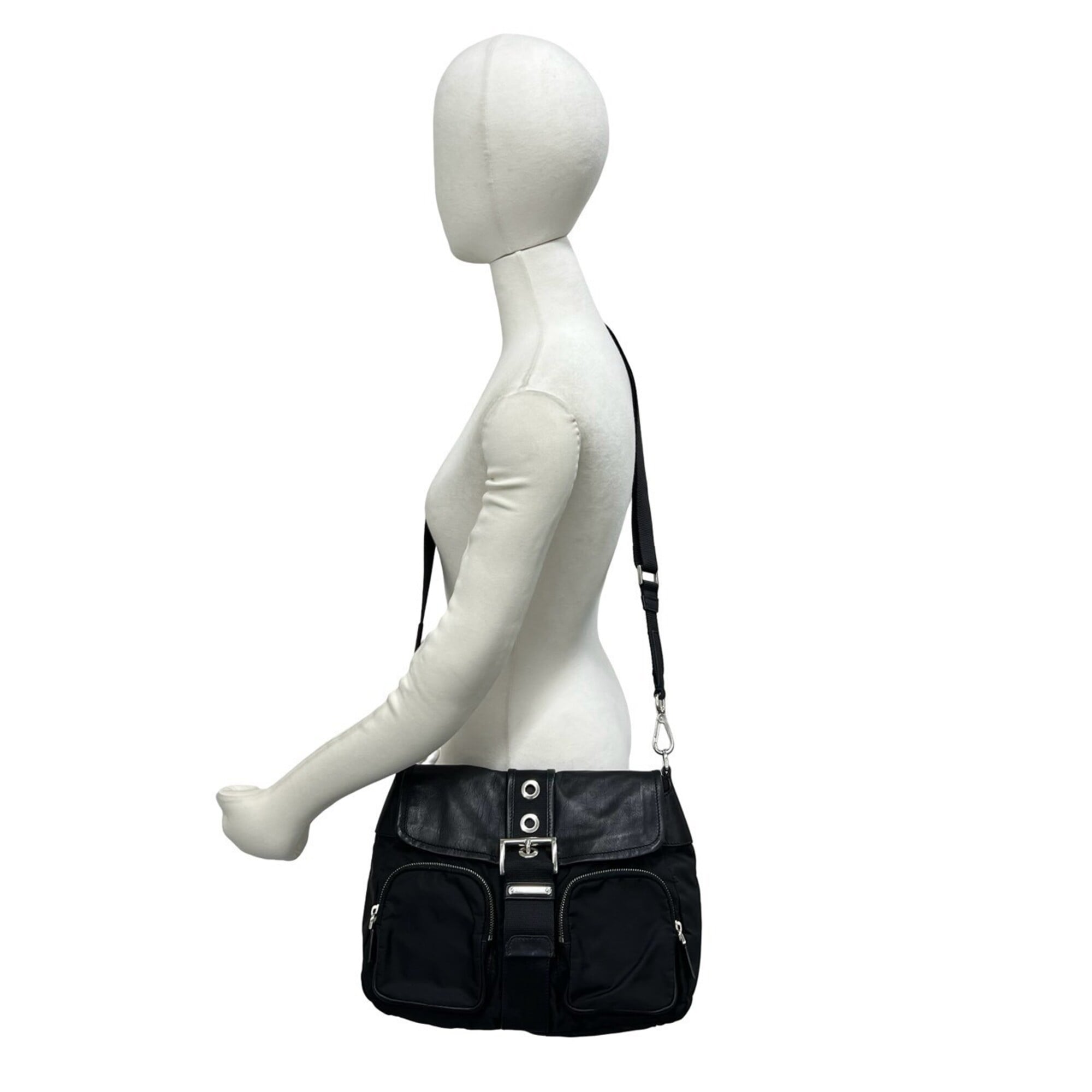 Prada Black Nylon Leather Crossbody Bag Shoulder Bag (Pre-Owned)
