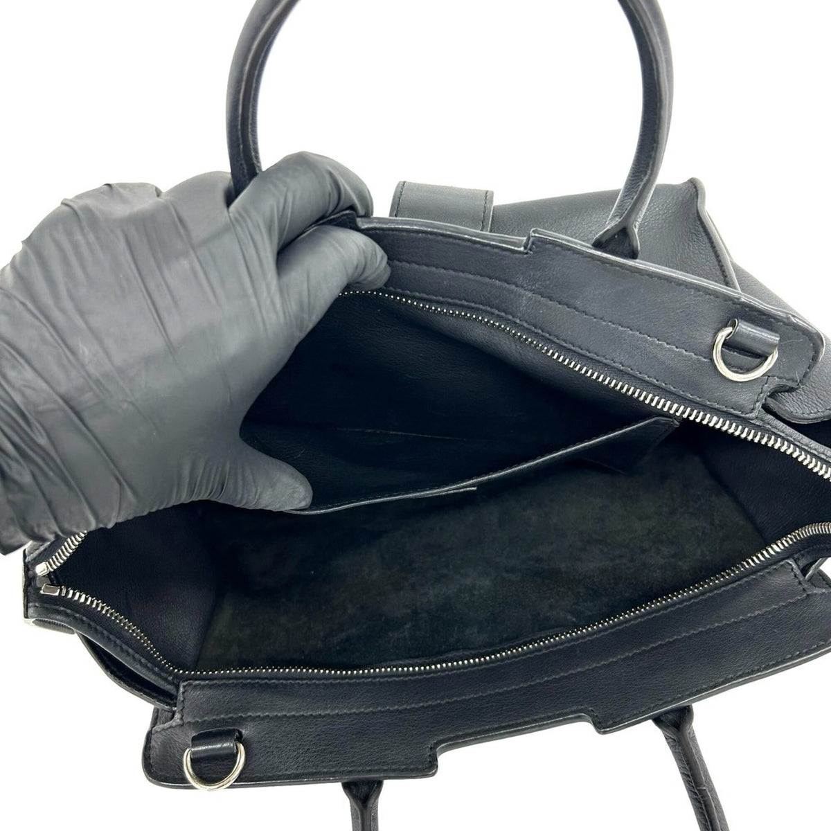 Saint Laurent Black Leather Handbag Shoulder Bag (Pre-Owned)