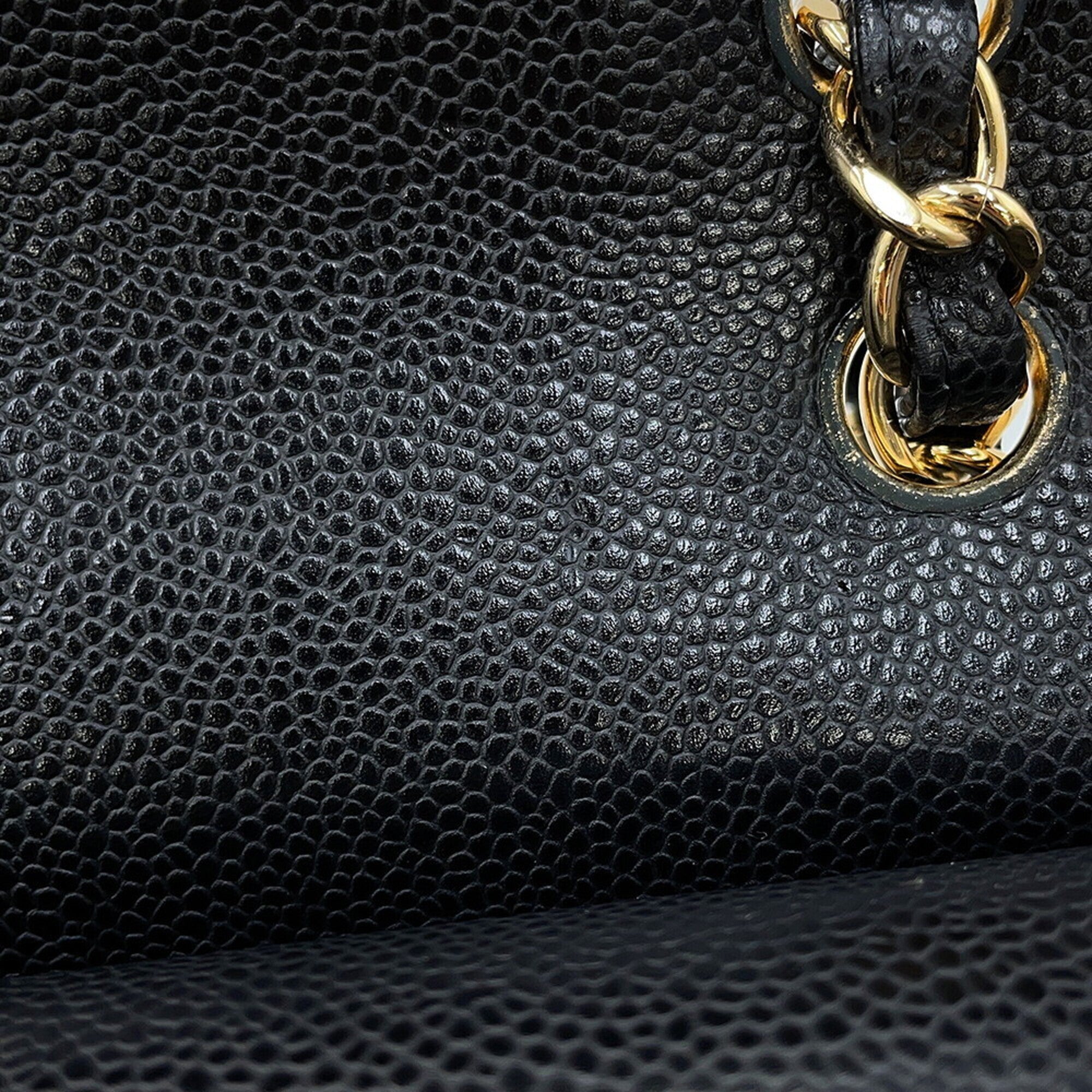 Chanel Black Grained Calfskin Handbag Shoulder Bag (Pre-Owned)