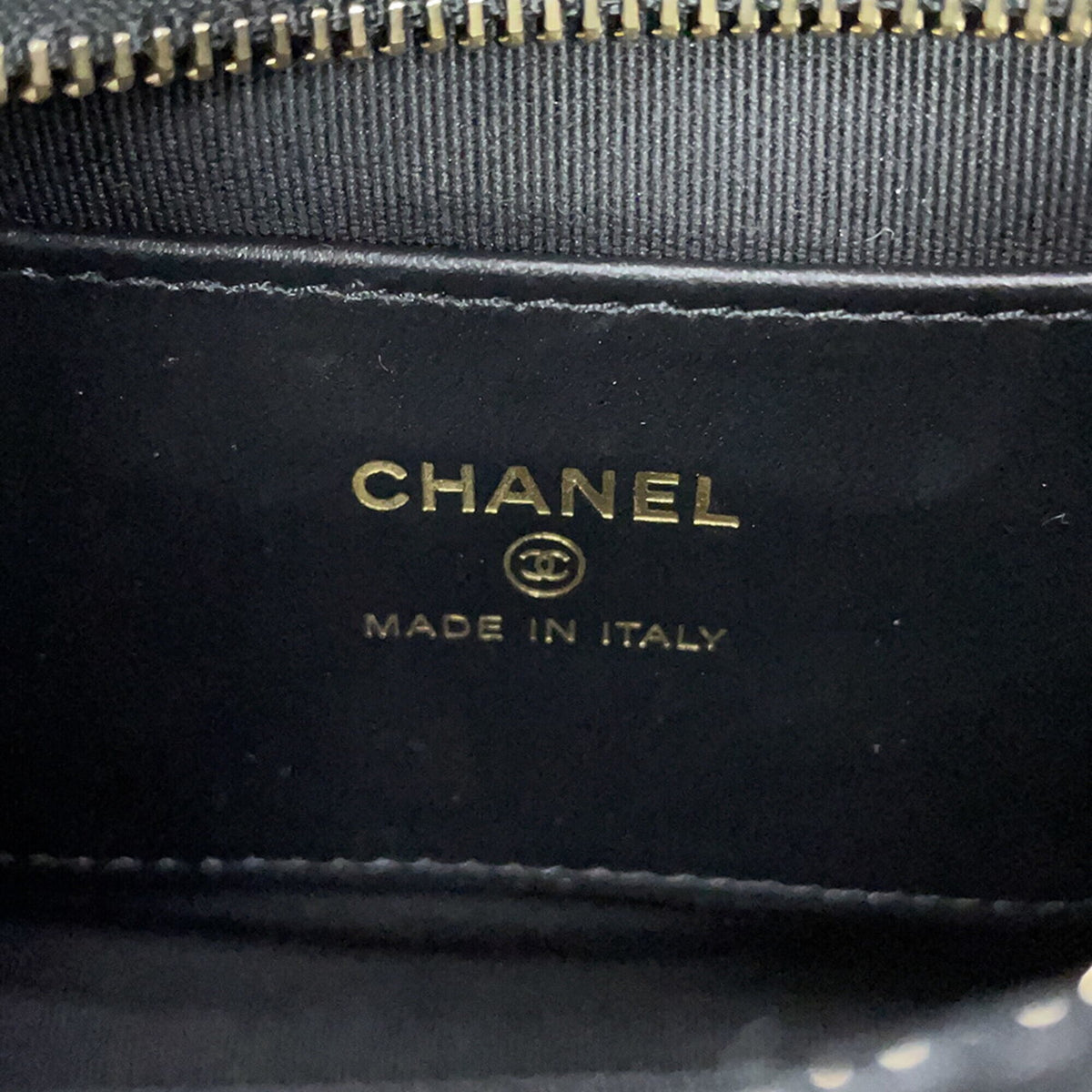Chanel Black Grained Calfskin Handbag Pouch (Pre-Owned)