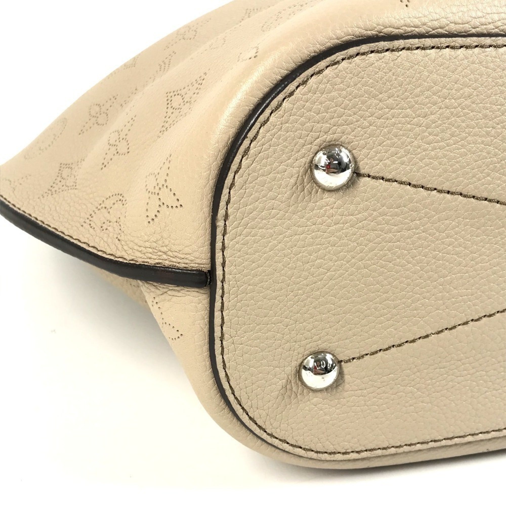 Louis Vuitton Beige Galle Mahina Leather Handbag Pouch Tote Bag (Pre-Owned)