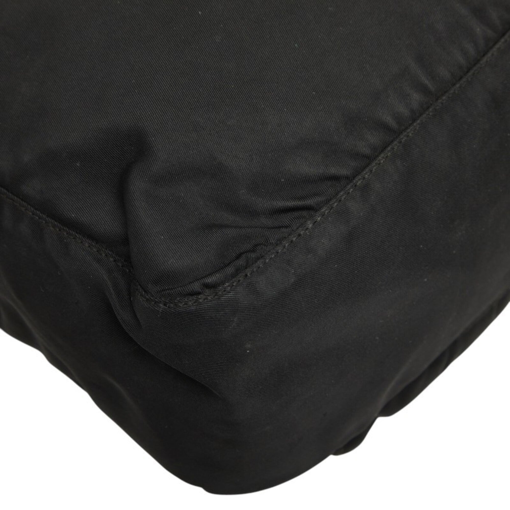 Prada Black Nylon Leather Shoulder Bag (Pre-Owned)