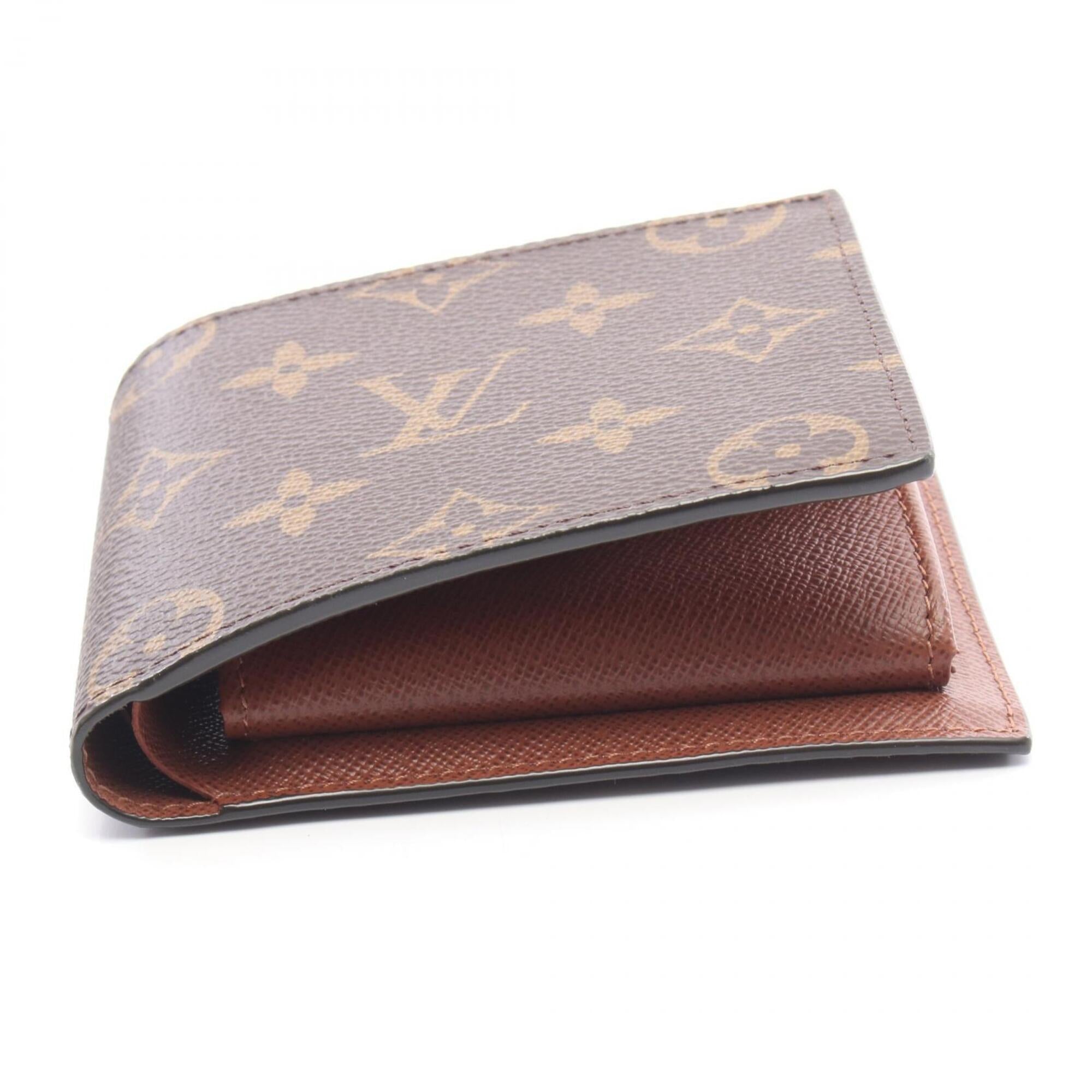 Louis Vuitton Brown Coated Canvas Pvc Wallet (Bi-Fold) (Pre-Owned)