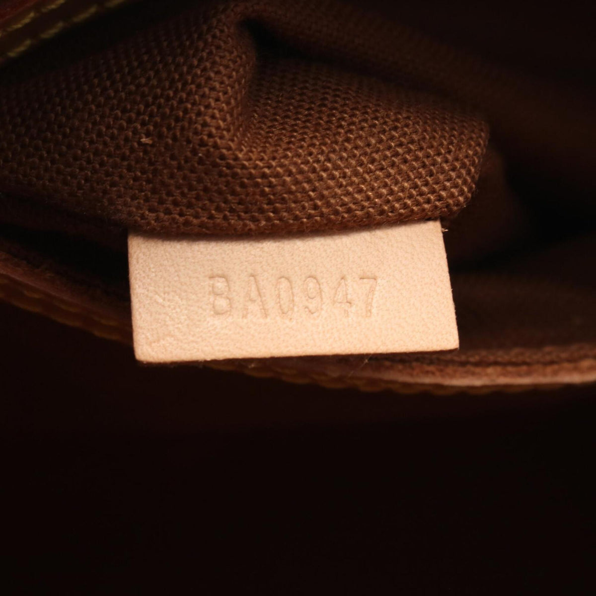 Louis Vuitton Brown Monogram Handbag (Pre-Owned)