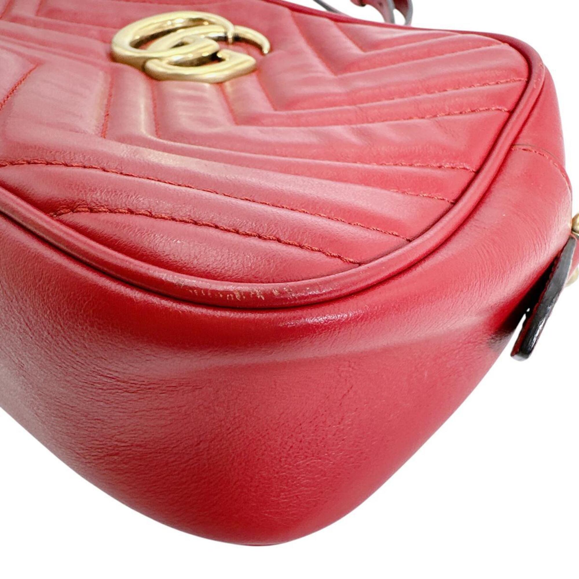 Gucci Red Color Leather Shoulder Bag Sling Bag (Pre-Owned)