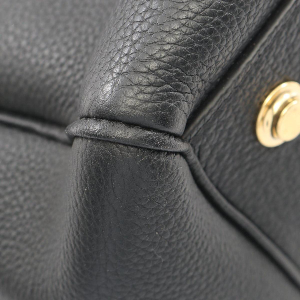 Louis Vuitton Black Leather Handbag Tote Bag (Pre-Owned)