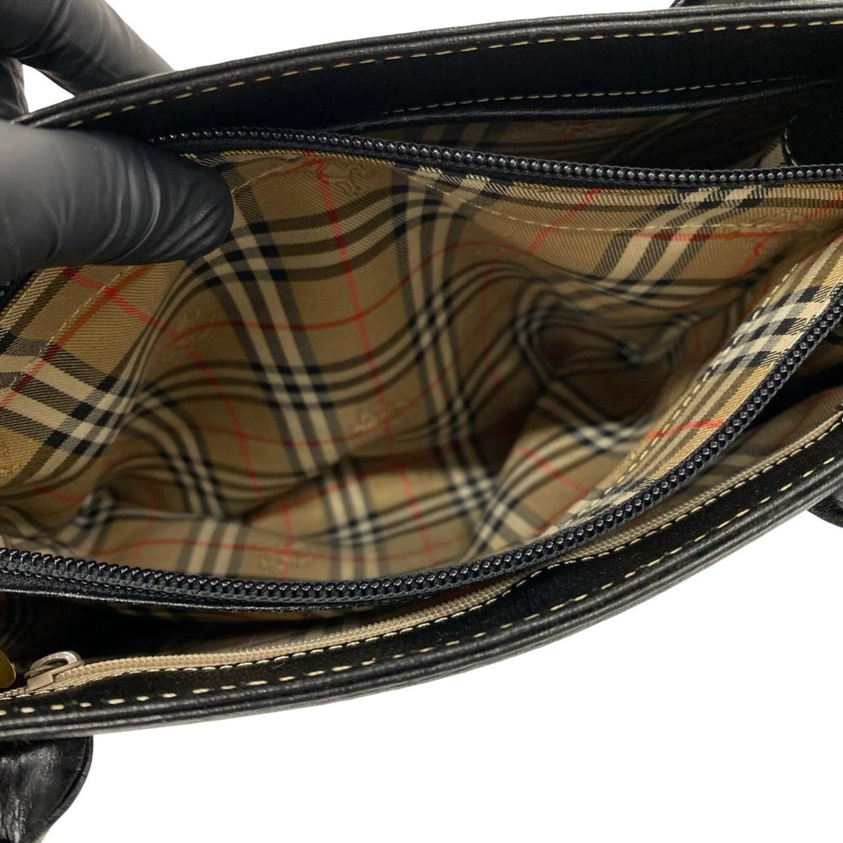 Burberry Black Leather Handbag Tote Bag (Pre-Owned)