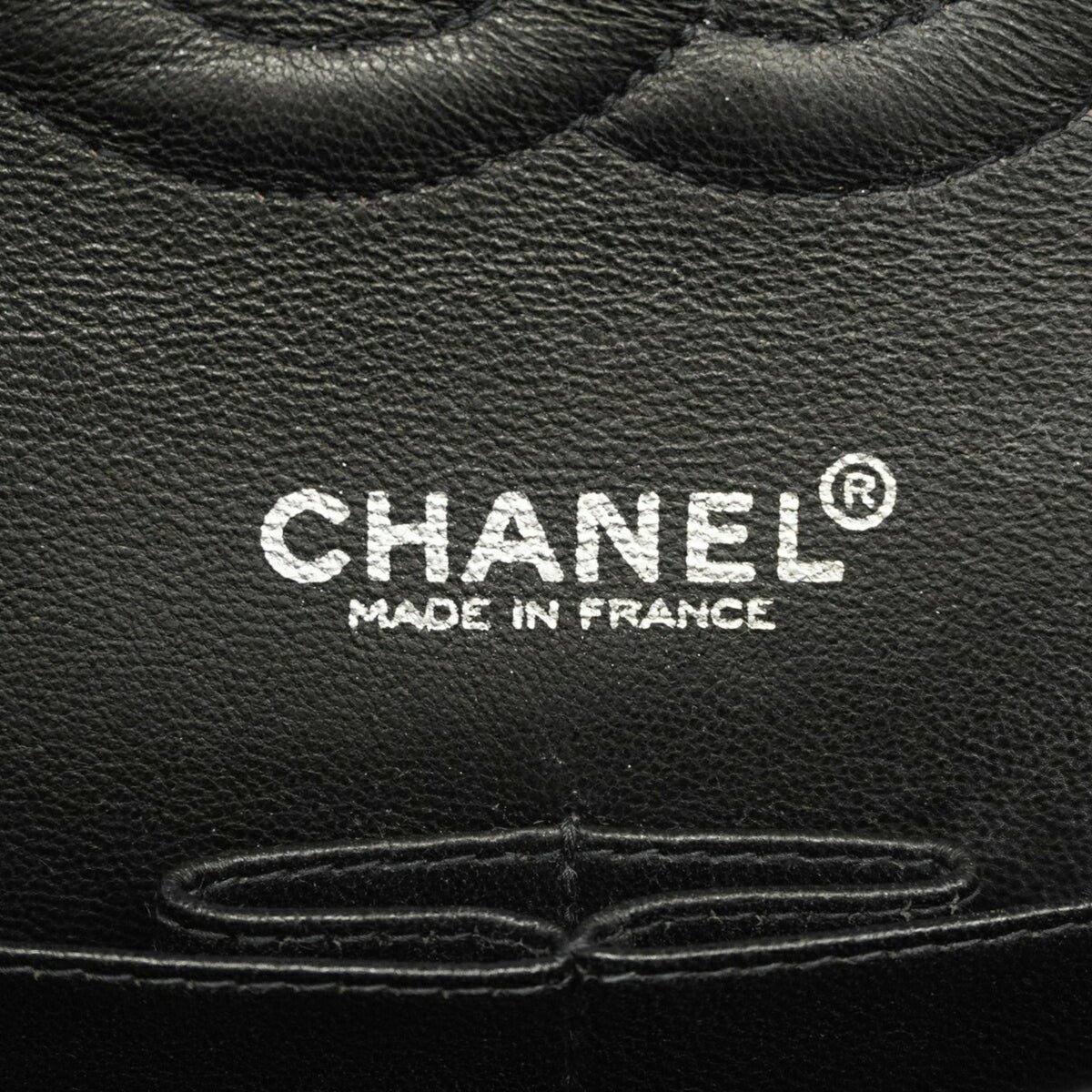 Chanel Black Grained Calfskin Shoulder Bag (Pre-Owned)