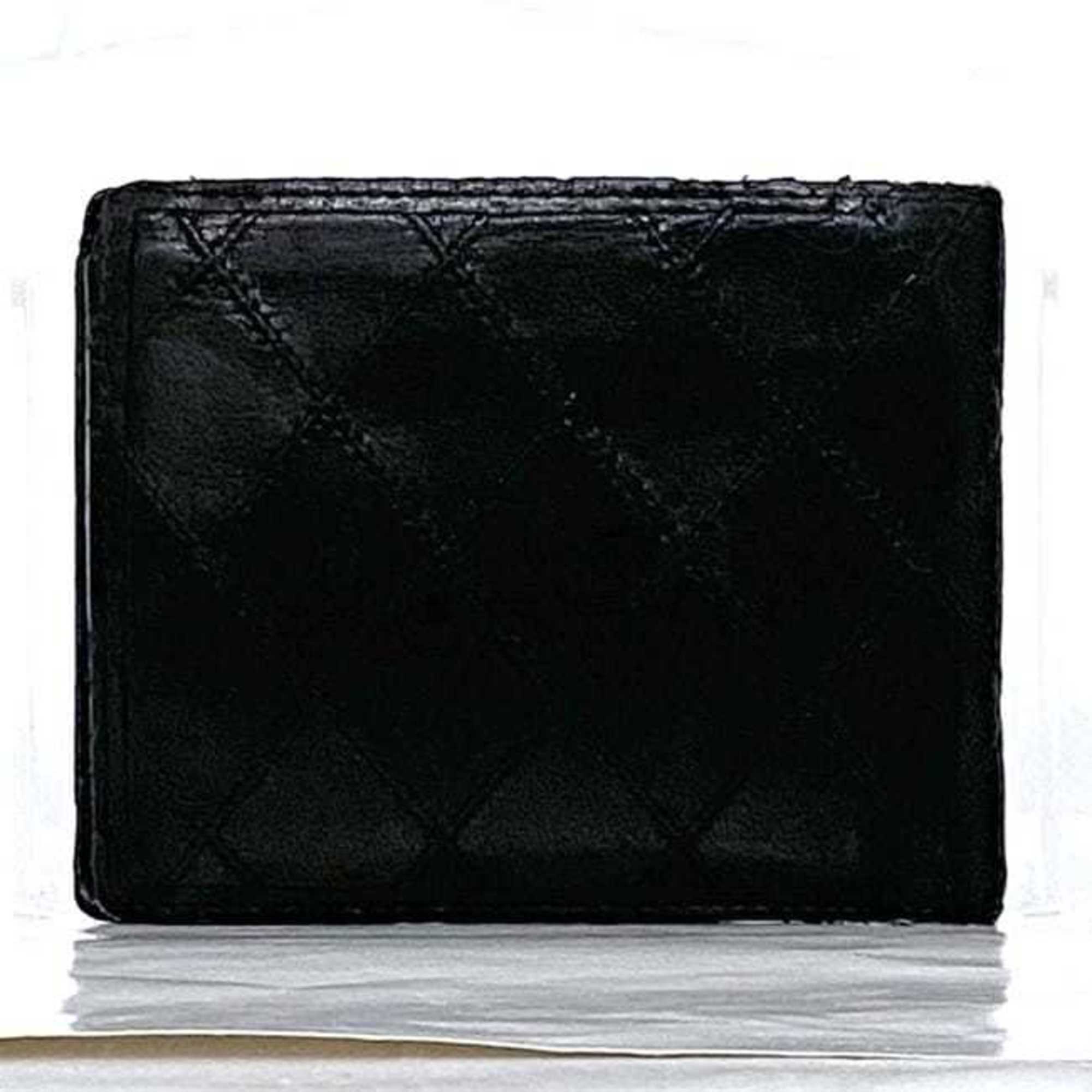 Chanel Black Leather Wallet (Bi-Fold) (Pre-Owned)