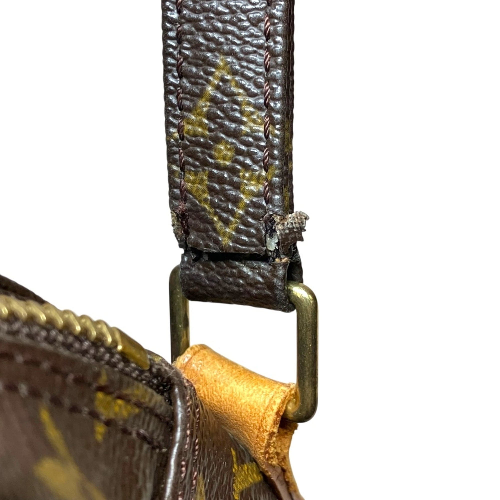 Louis Vuitton Brown Monogram Monogram Shoulder Bag (Pre-Owned)