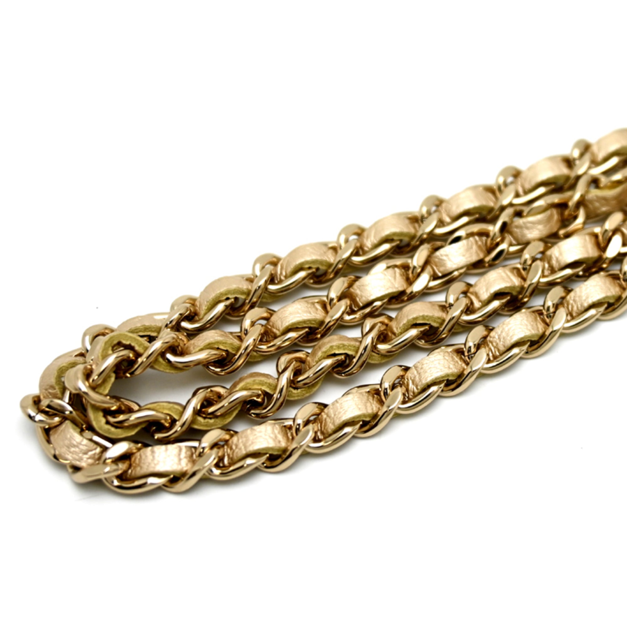 Chanel Matelasse Gold Leather Shoulder Bag (Pre-Owned)