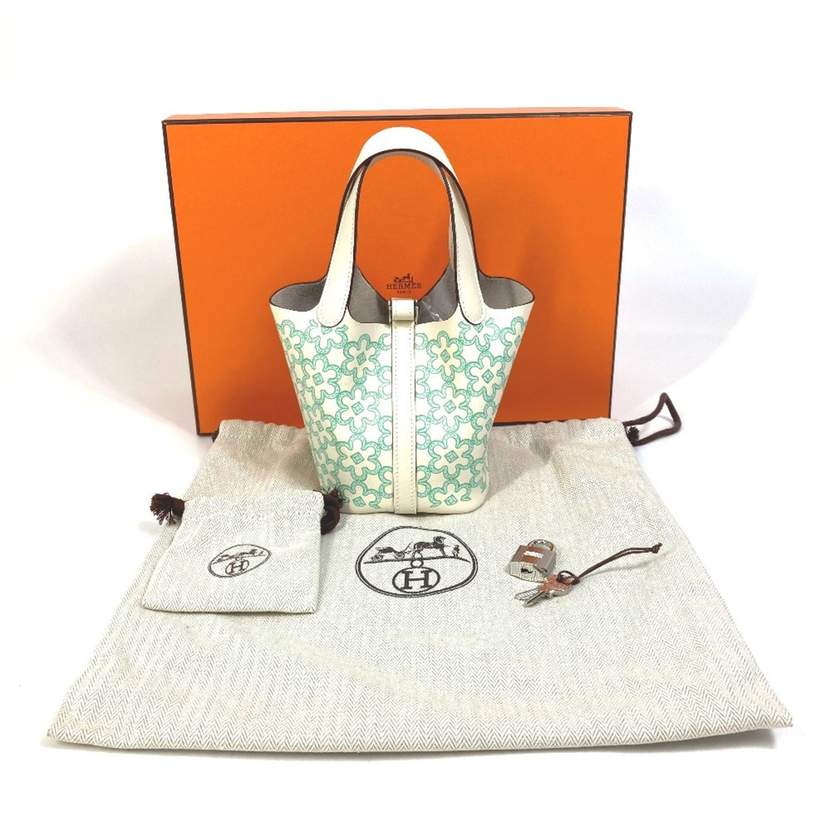 Hermes Green Swift Leather Handbag (Pre-Owned)