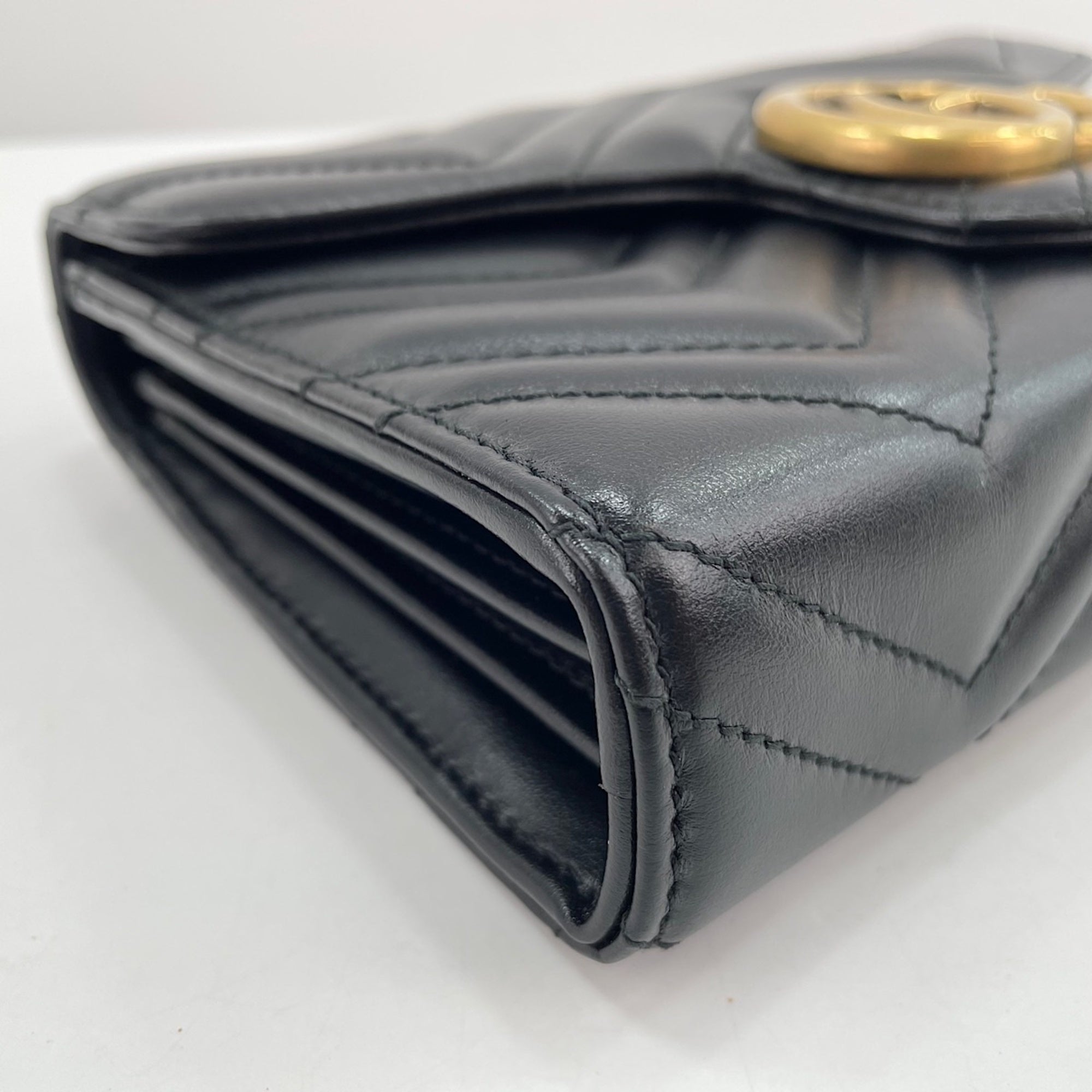 Gucci Black Shoulder Bag (Pre-Owned)
