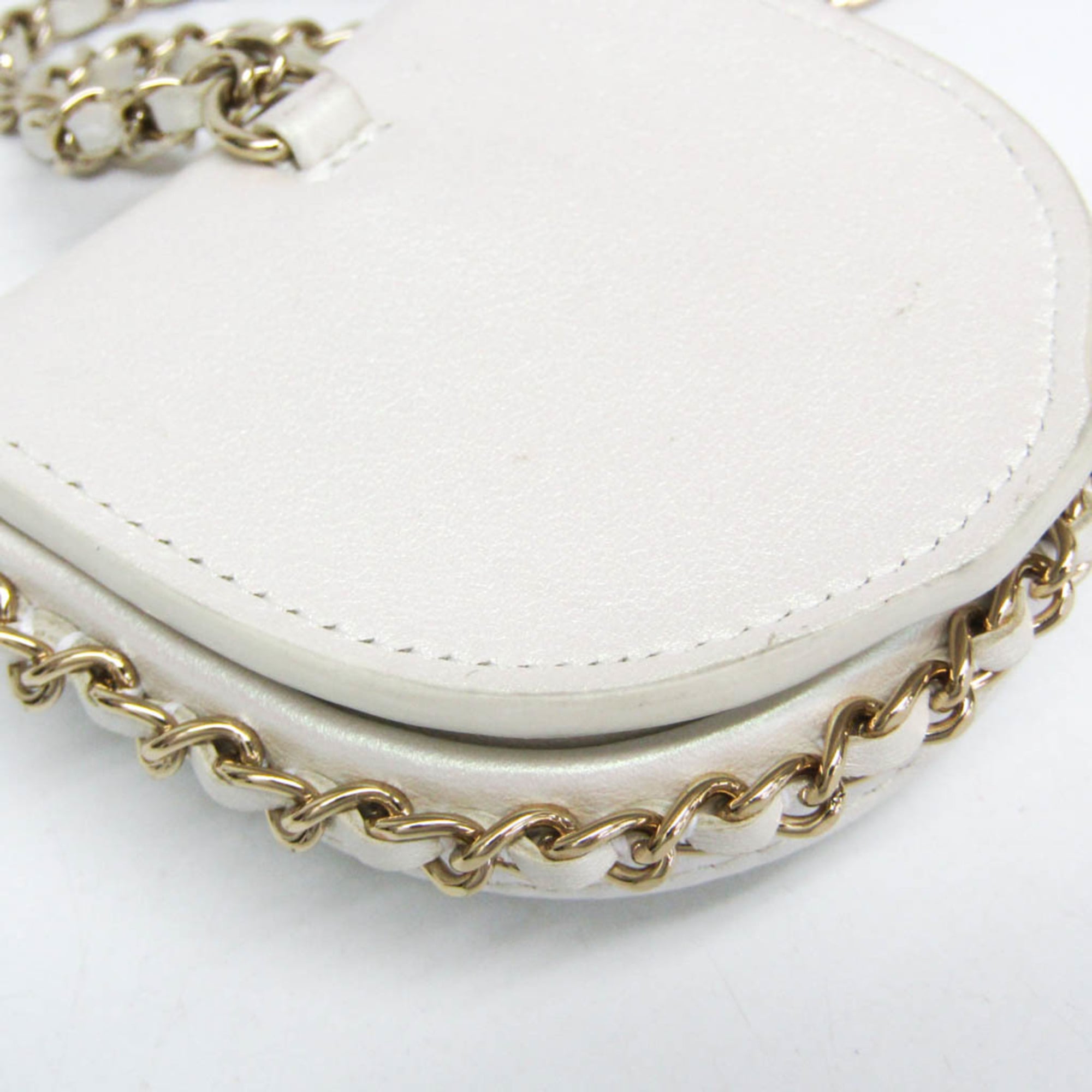 Chanel Chain Around Coin Purse With Chain Quilted Caviar White Leather Shoulder Bag Bag (Pre-Owned)