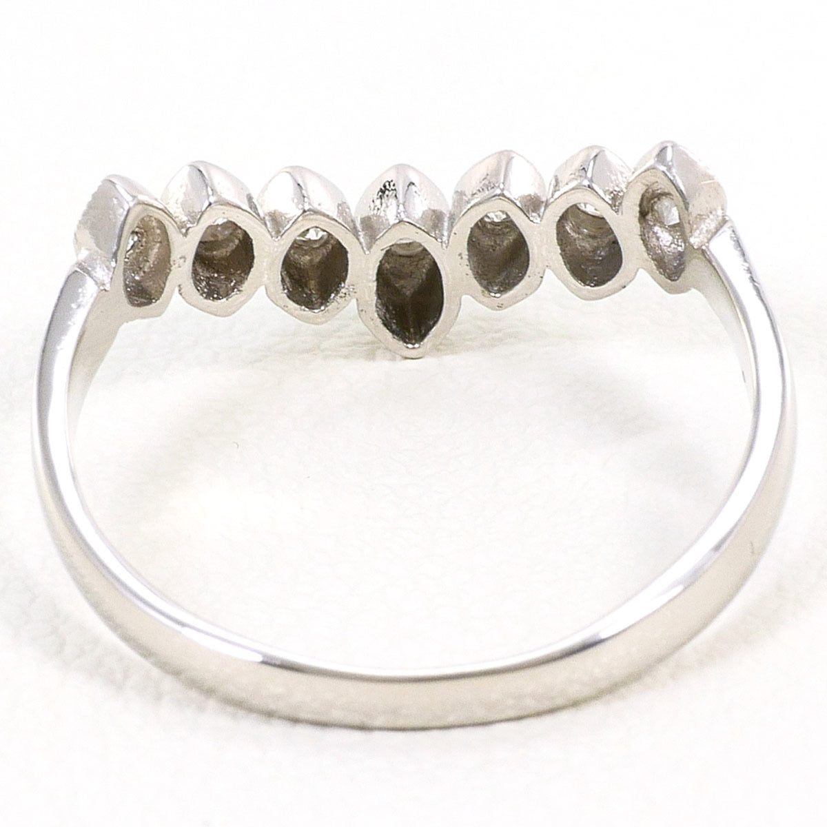 Unbranded Platinum Platinum 900 Band Ring (Pre-Owned)