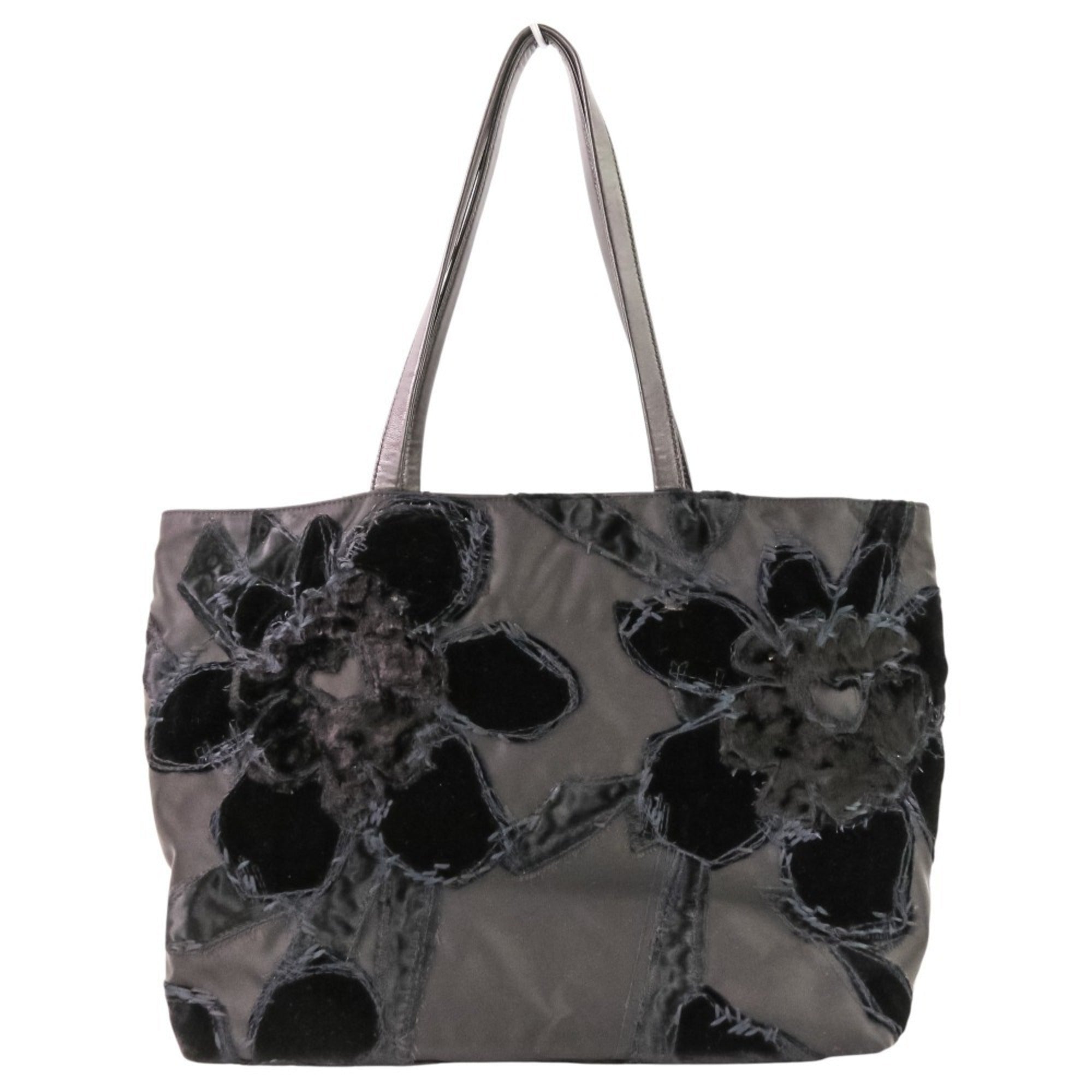 Prada Black Nylon Tote Bag (Pre-Owned)