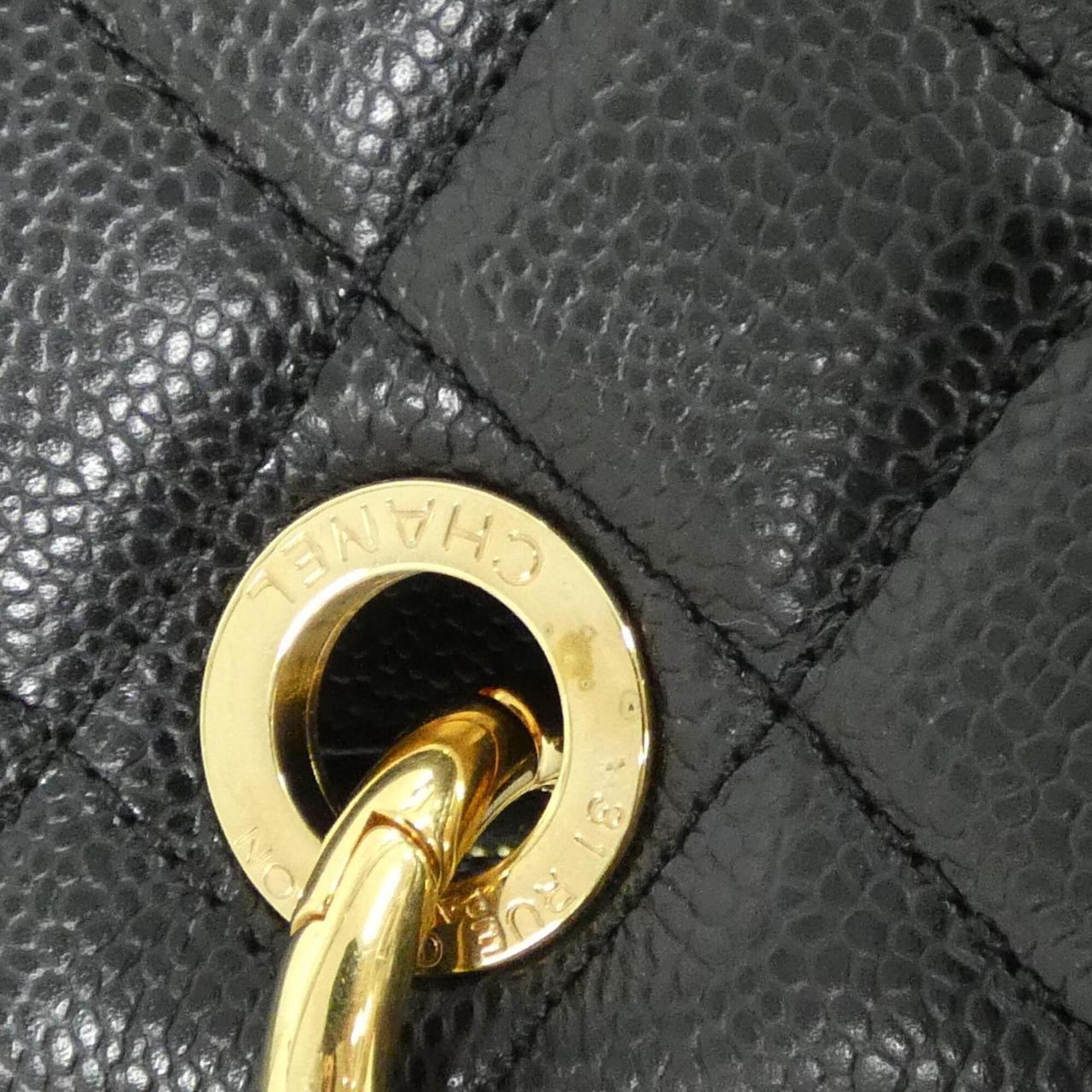 Chanel Black Grained Calfskin Shoulder Bag (Pre-Owned)