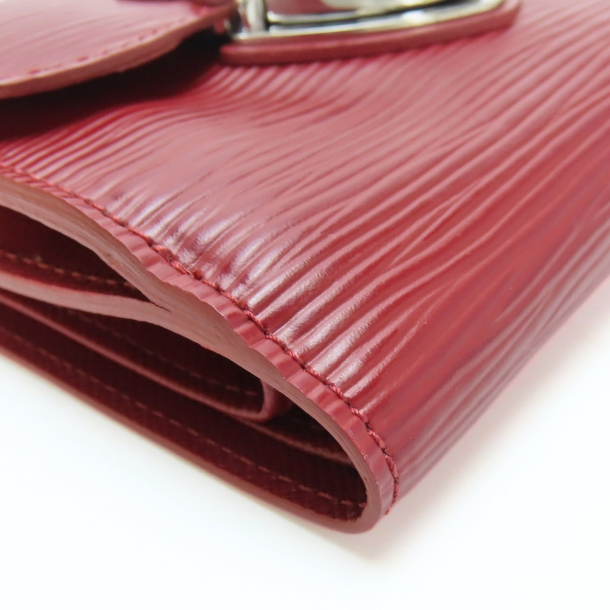 Louis Vuitton Ruby Epi Leather Wallet (Tri-Fold) (Pre-Owned)