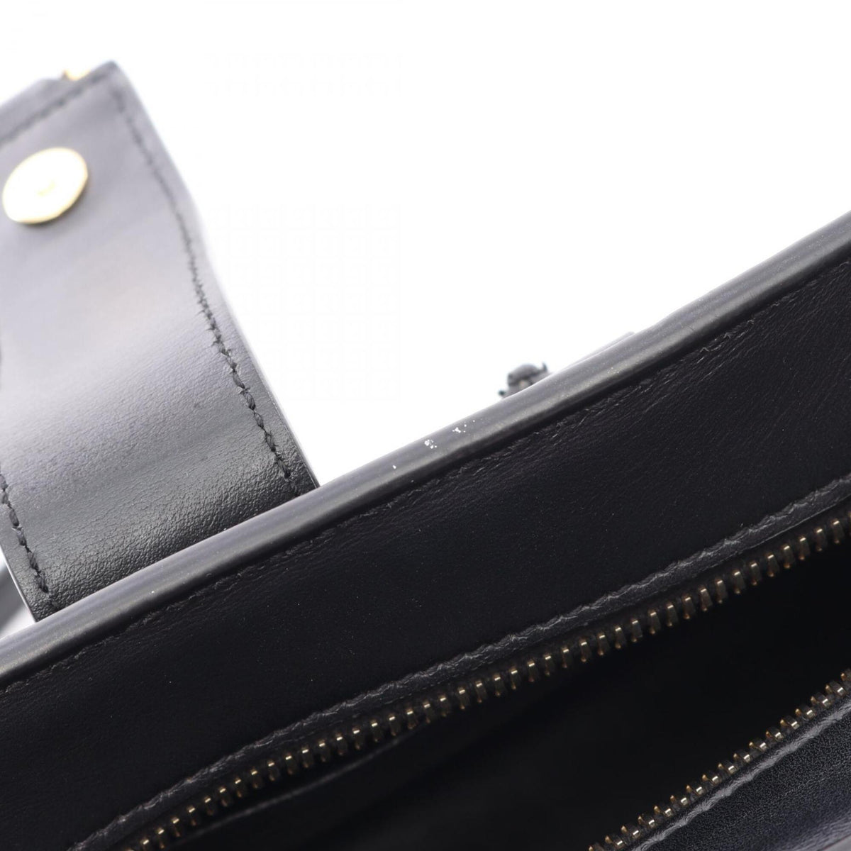 Yves Saint Laurent Black Leather Handbag (Pre-Owned)