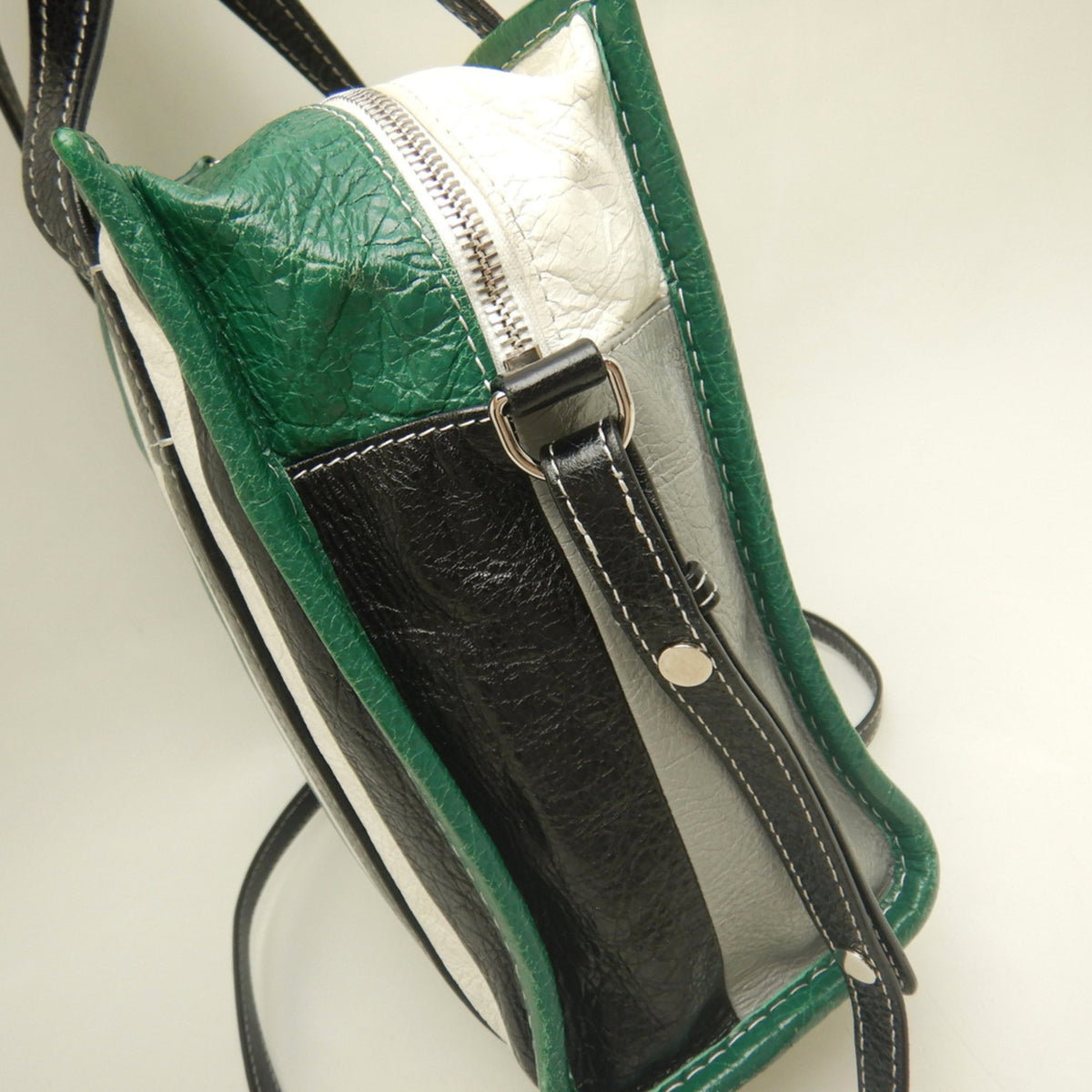 Balenciaga Black Green Leather Tote Bag (Pre-Owned)