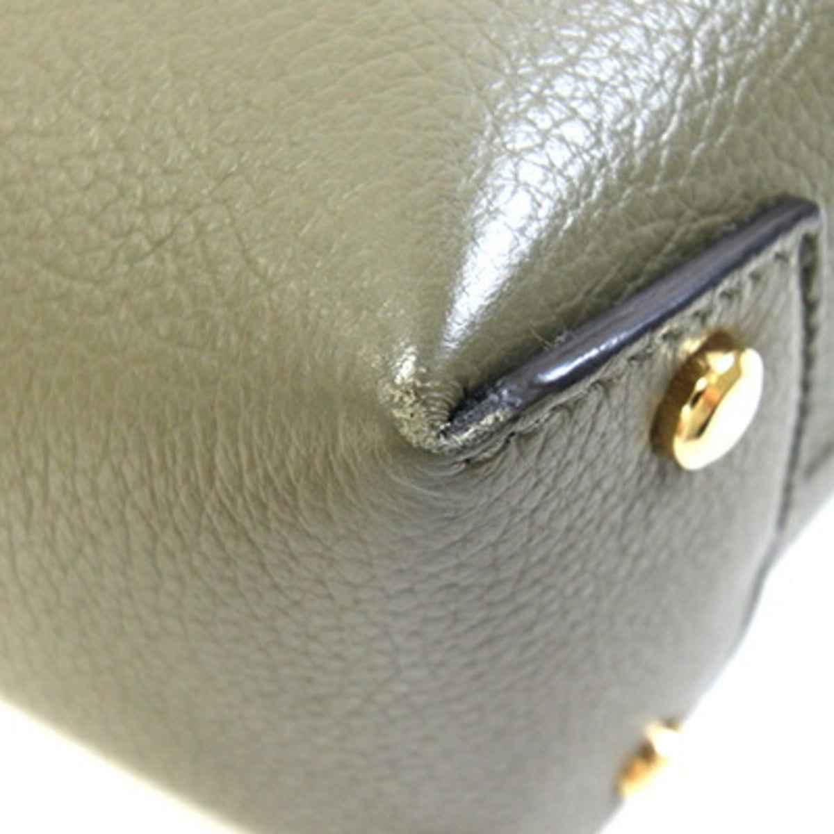 Salvatore Ferragamo Olive Leather Pochette Shoulder Bag (Pre-Owned)