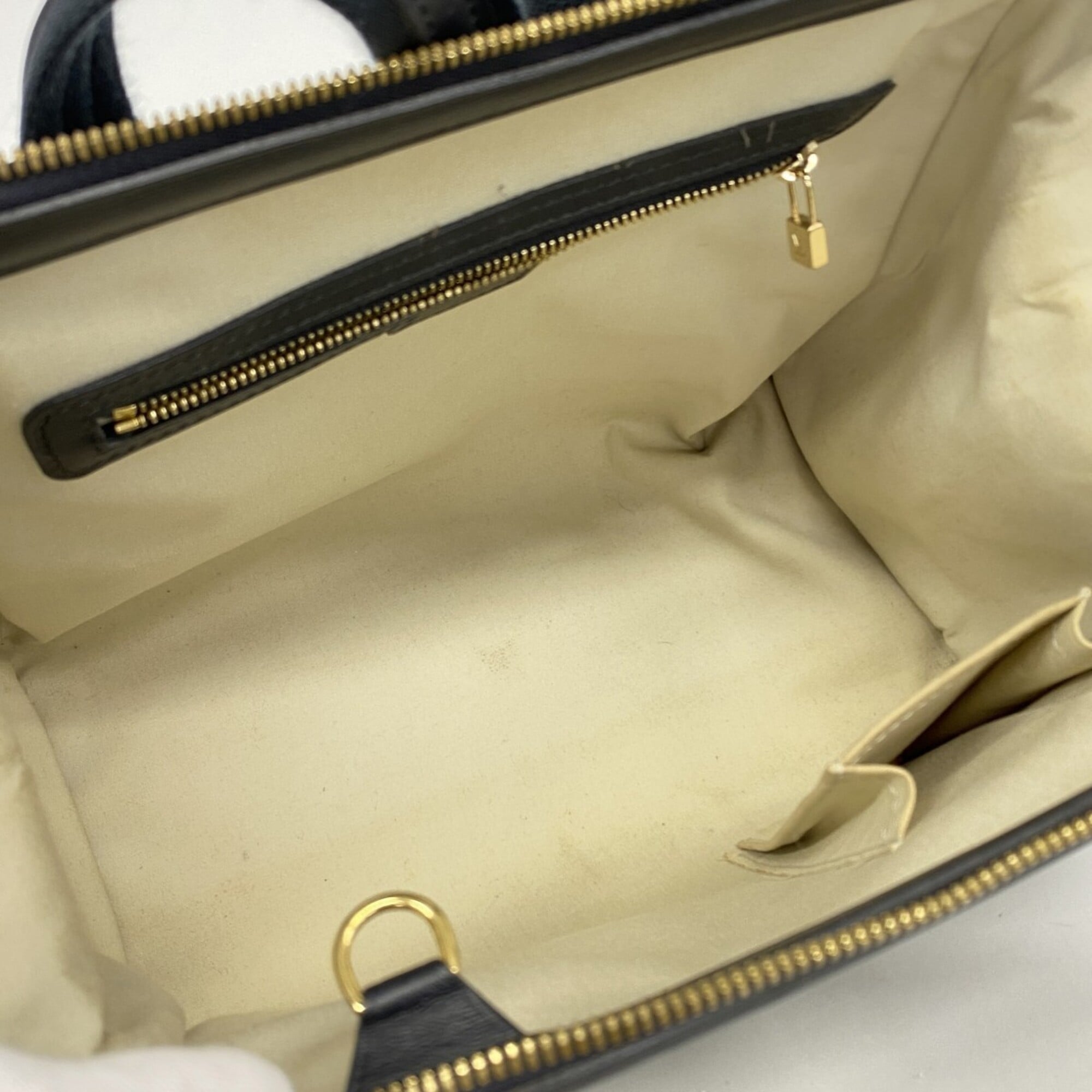 Louis Vuitton Blue Handbag (Pre-Owned)