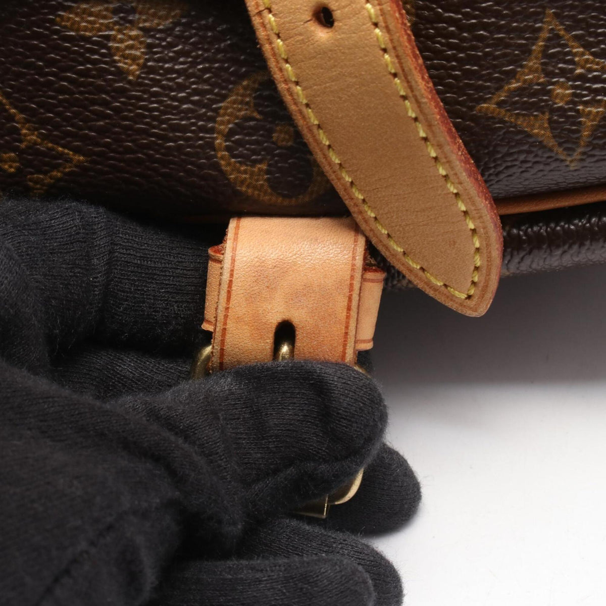 Louis Vuitton Monogram Brown Coated Canvas Leather Shoulder Bag (Pre-Owned)