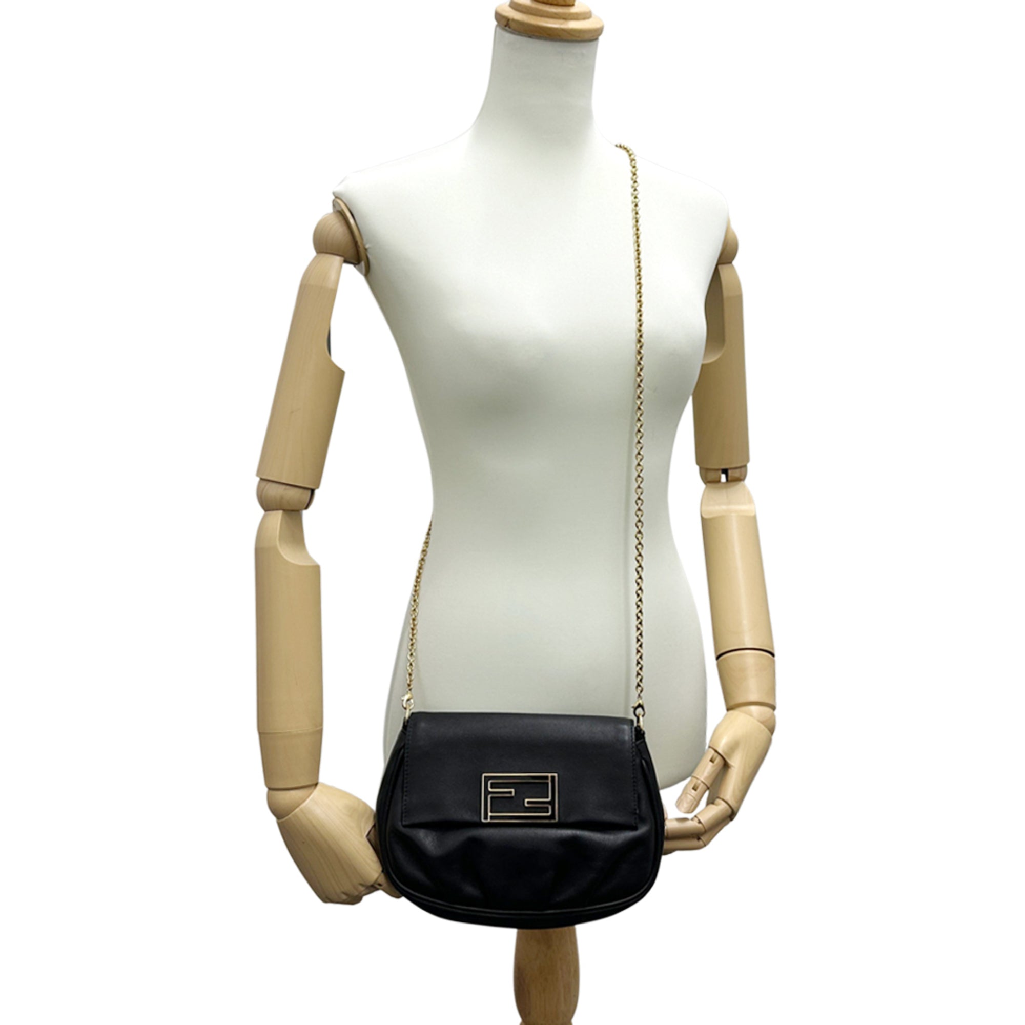 Fendi Black Leather Handbag Shoulder Bag (Pre-Owned)