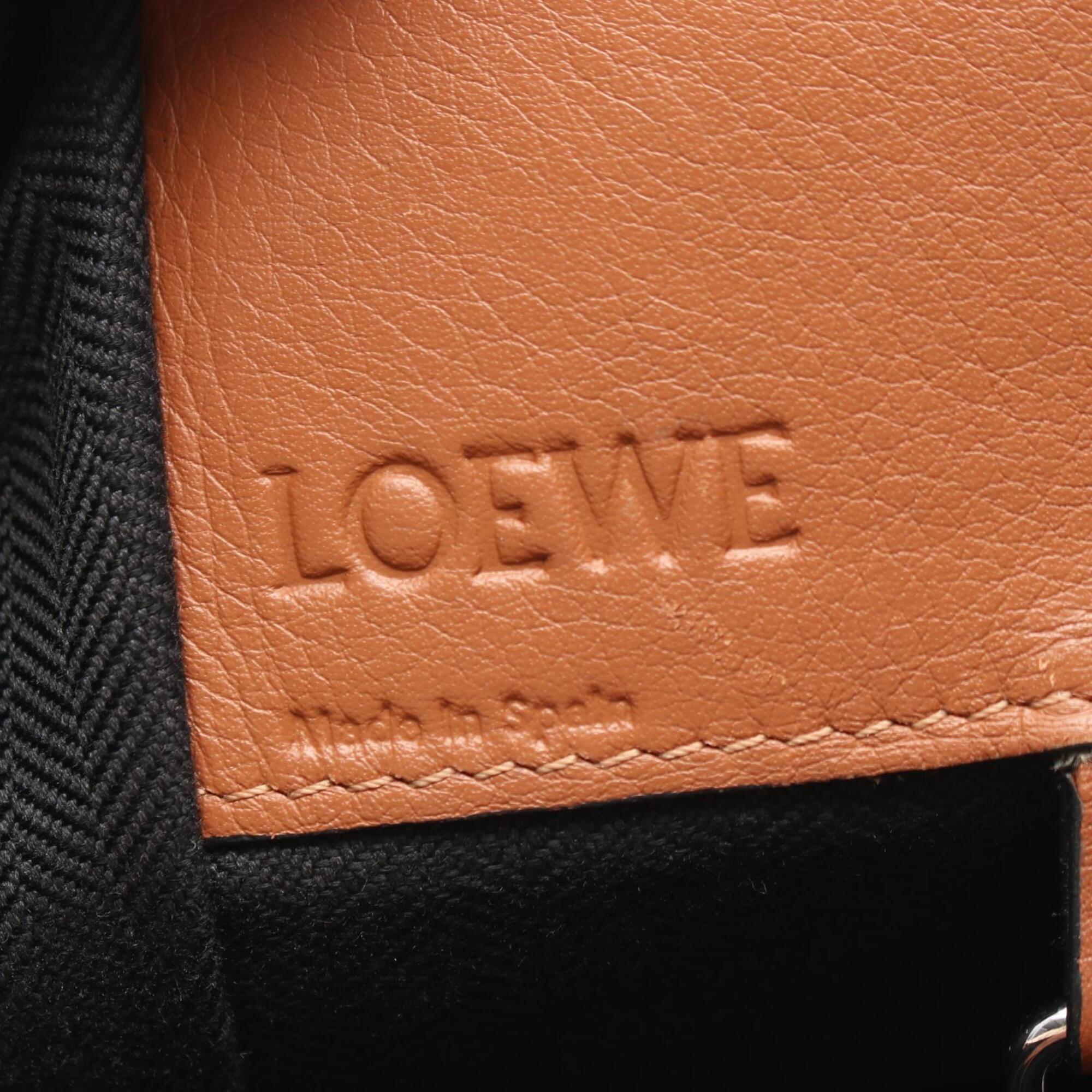 Loewe Brown Leather Handbag (Pre-Owned)