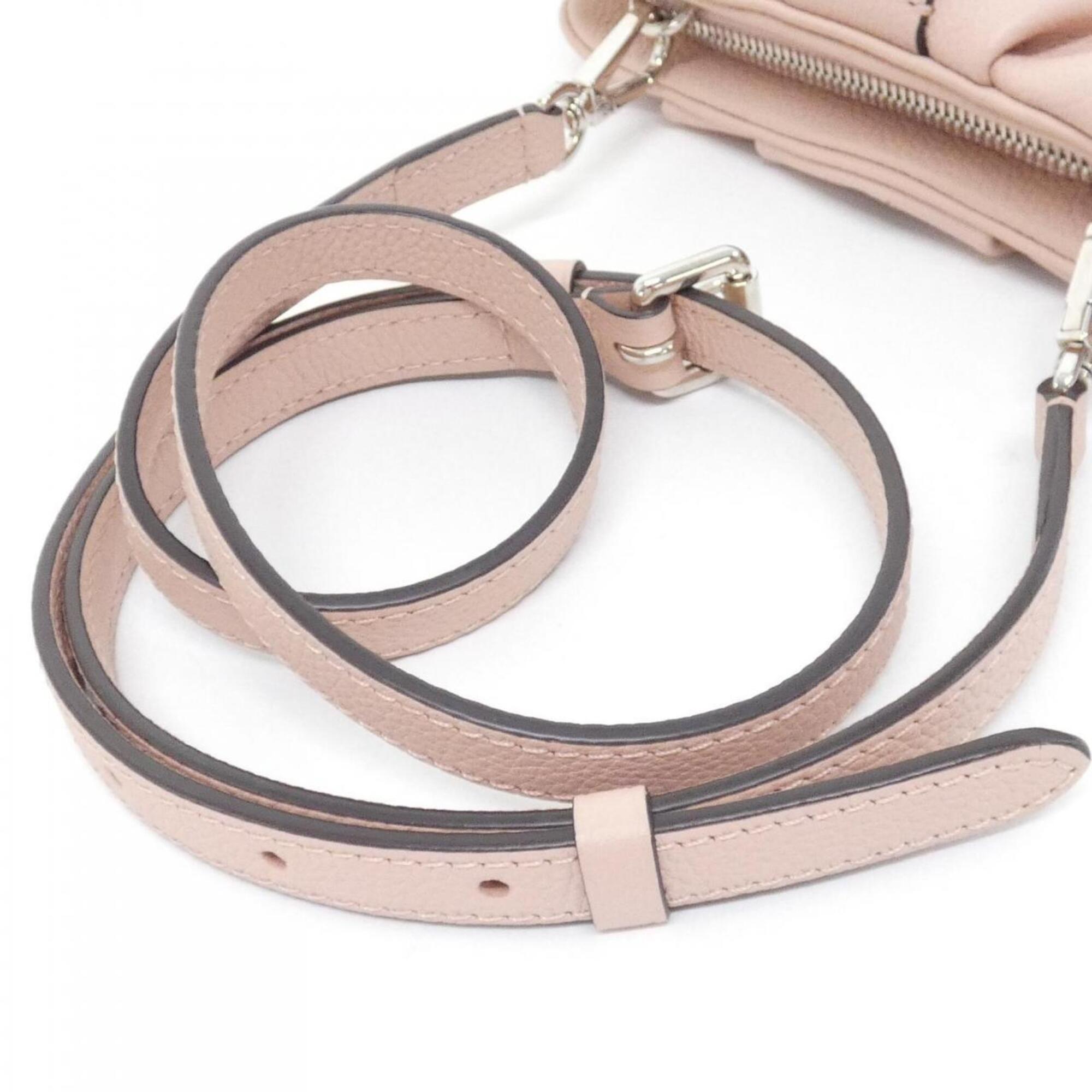 Louis Vuitton Magnolia Leather Shoulder Bag (Pre-Owned)