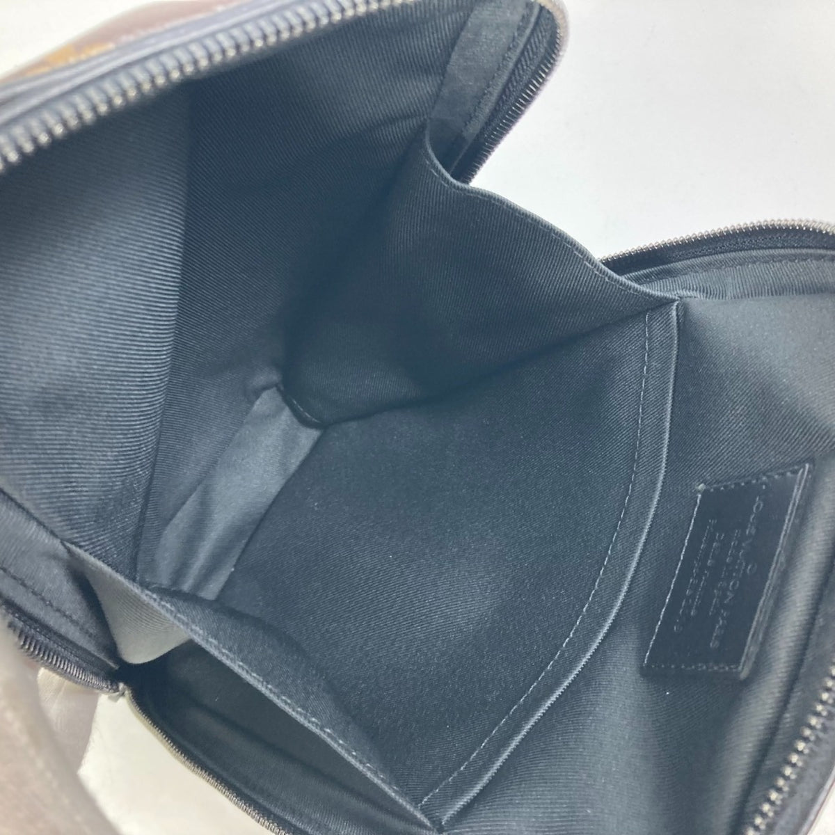 Louis Vuitton Brown Monogram Shoulder Bag (Pre-Owned)