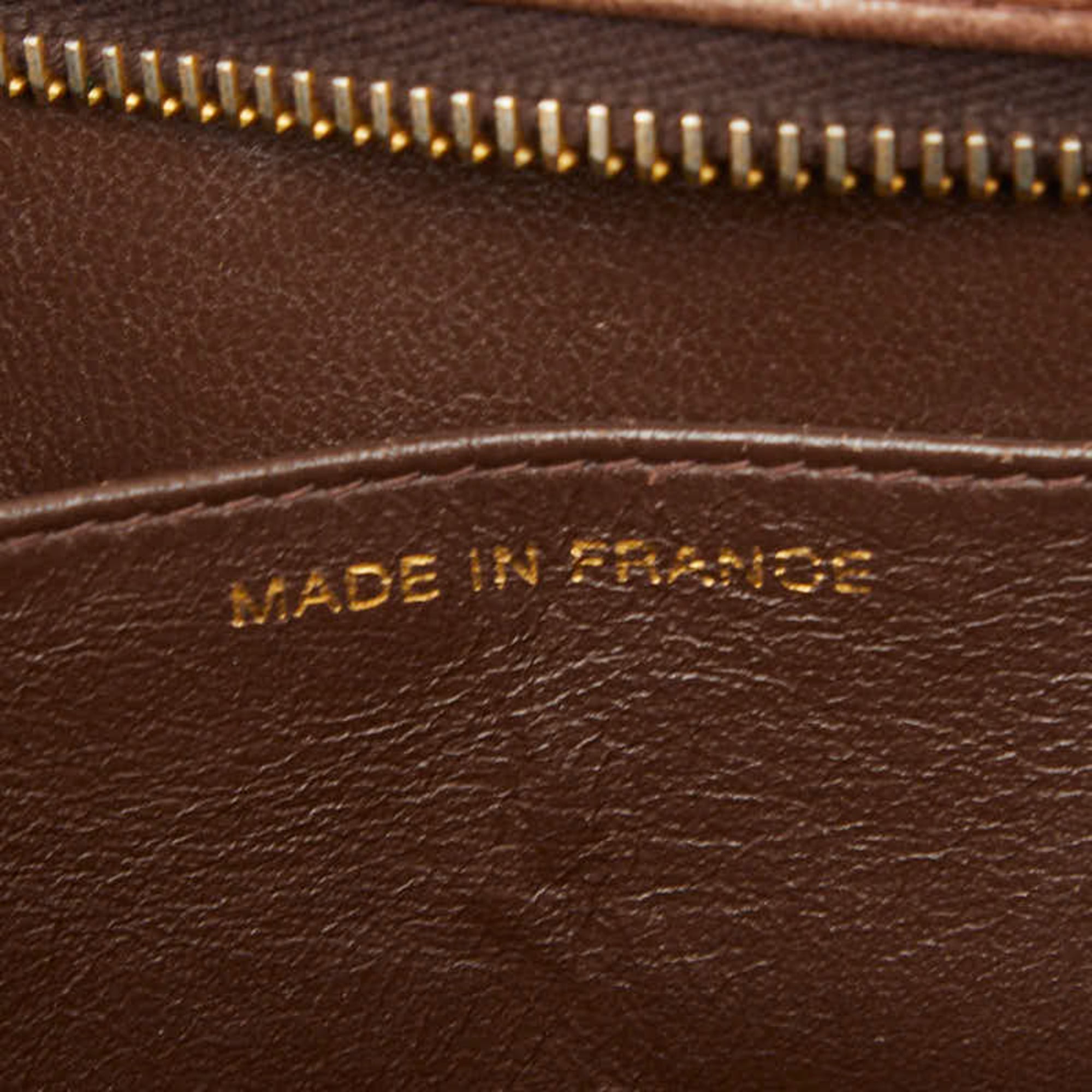 Chanel Matelasse Brown Leather Handbag (Pre-Owned)