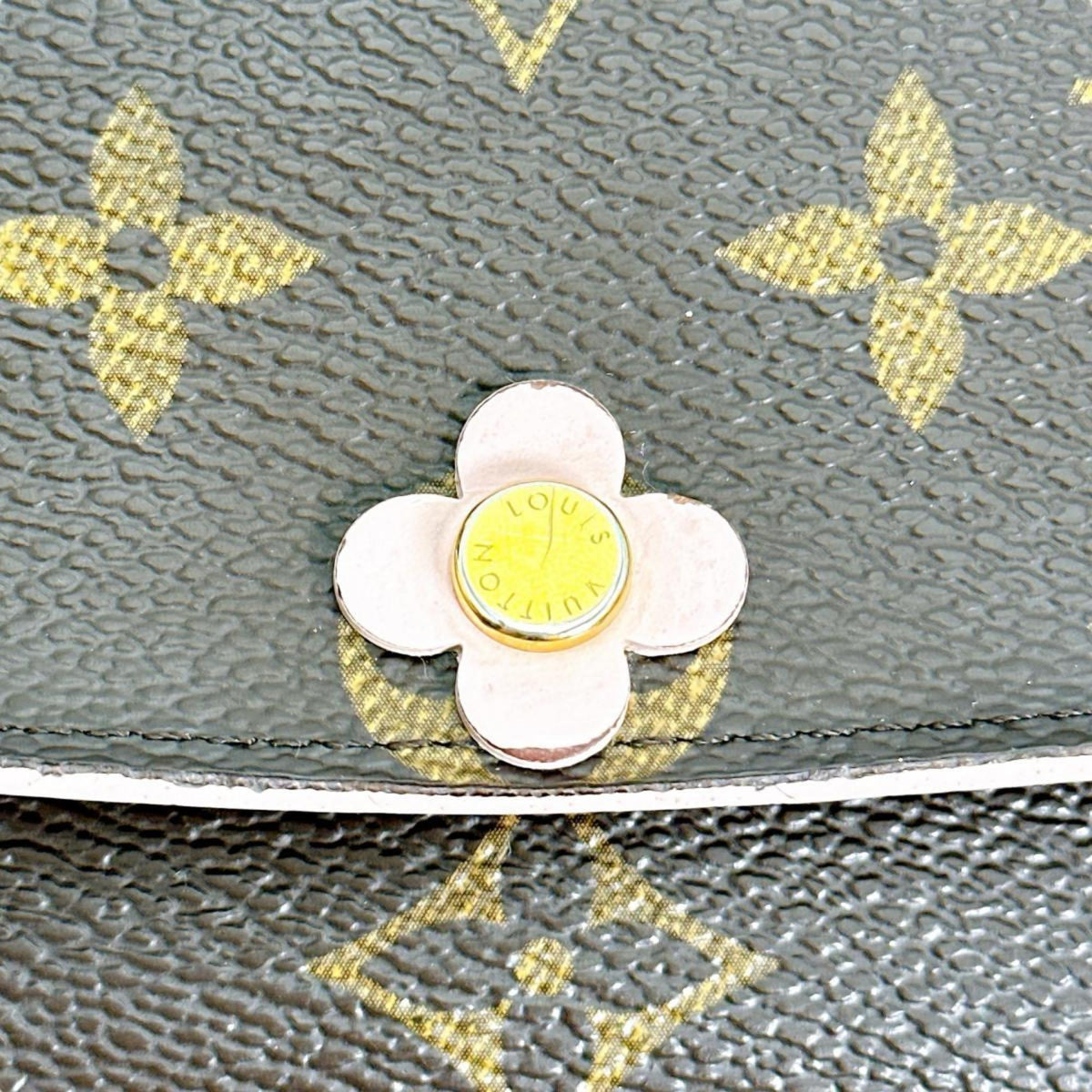 Louis Vuitton Monogram Brown Monogram Canvas Long Wallet (Bi-Fold) (Pre-Owned)